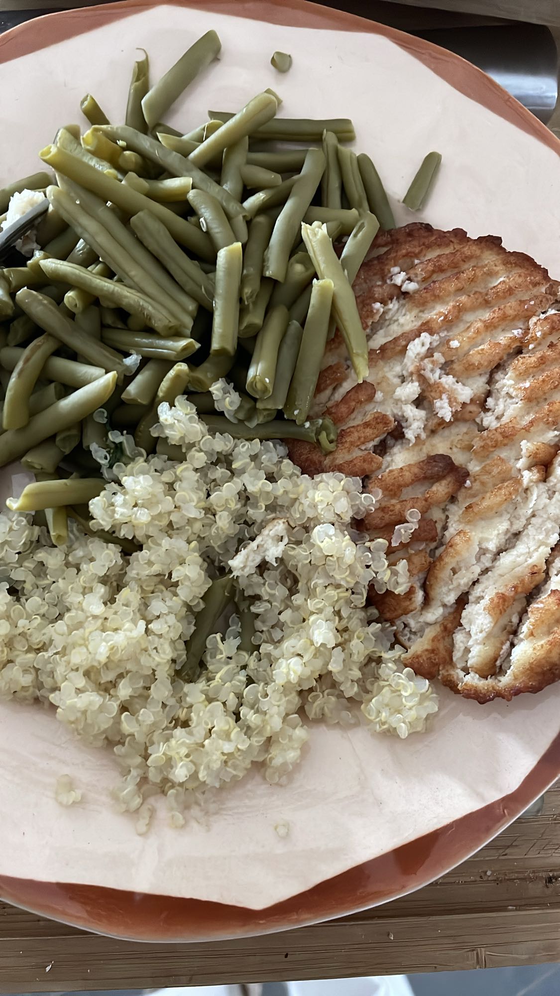 Poulet, haricots verts, quinoa