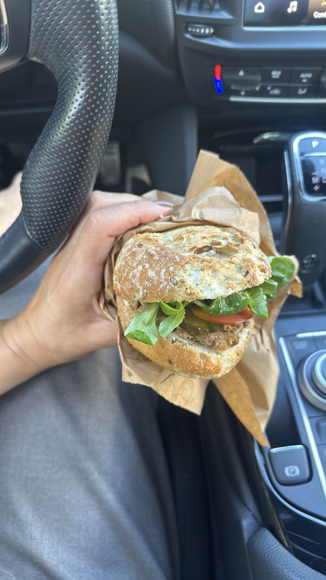 Kanapka z tuńczykiem