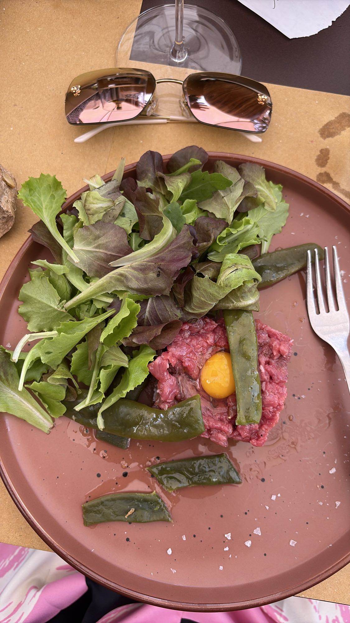 Beef tartare salad