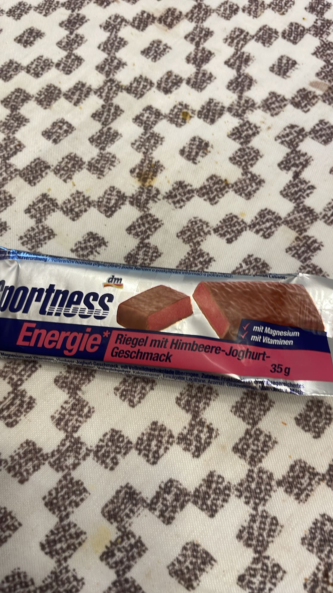 Baton energie zmeură-iaurt