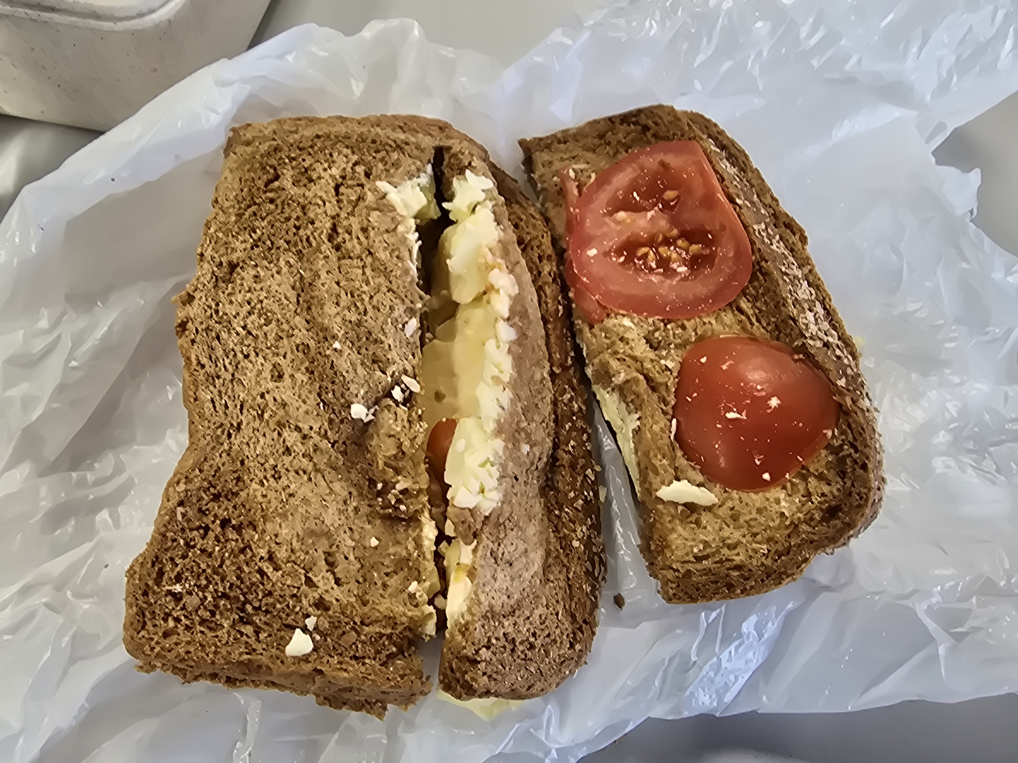 Egg Tomato Whole Wheat Sandwich