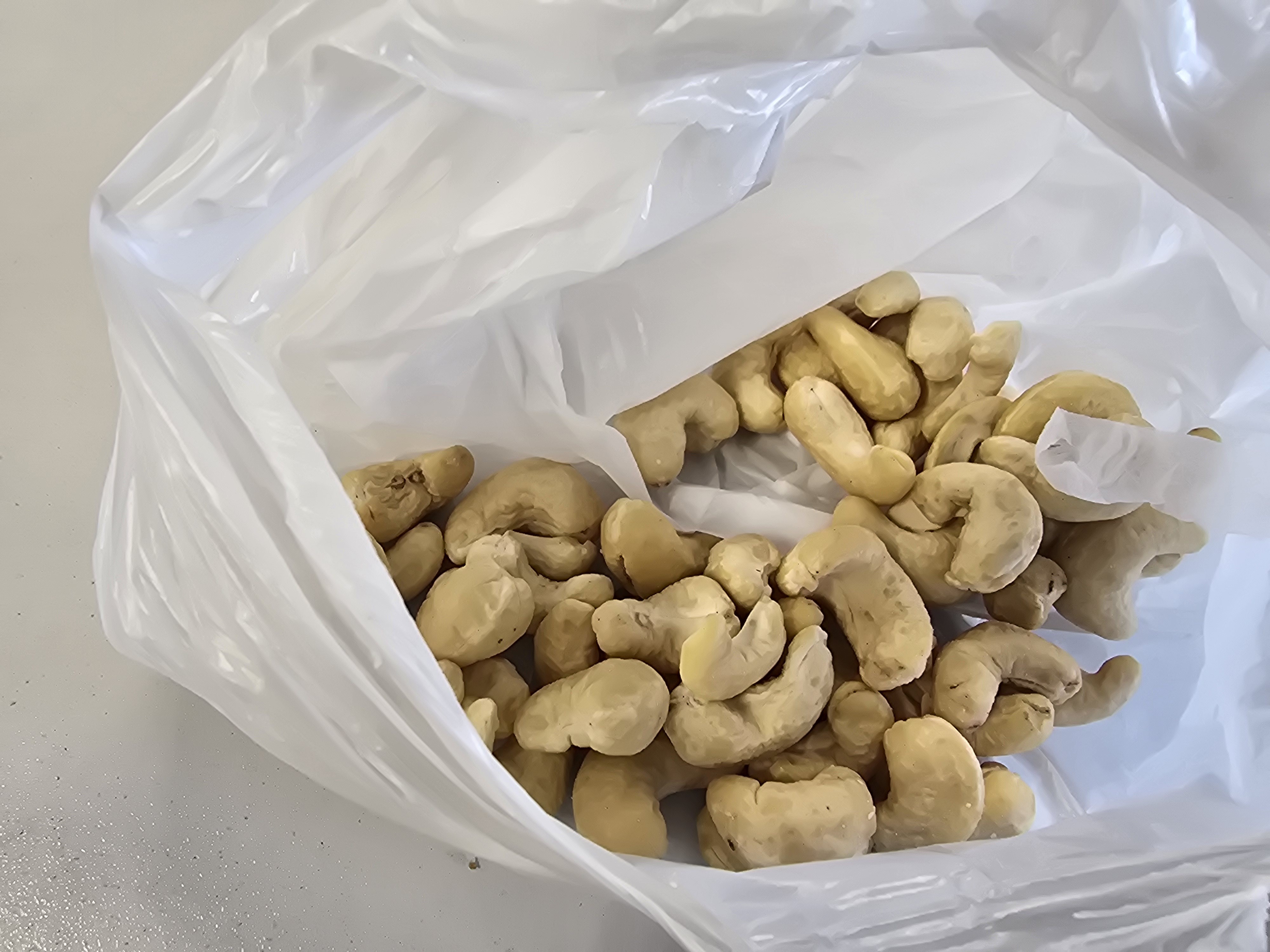 Raw Cashew Nuts