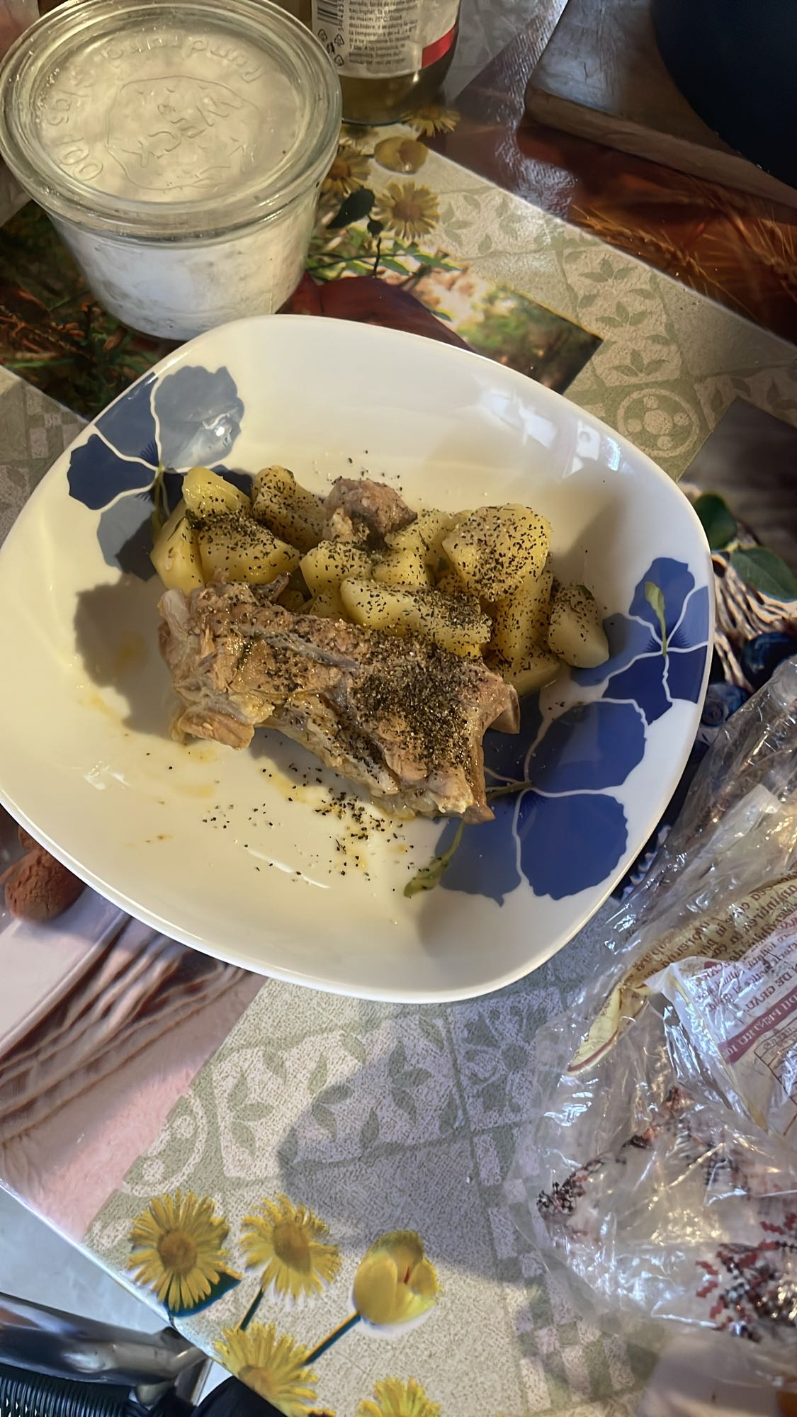 Cartofi cu carne de porc