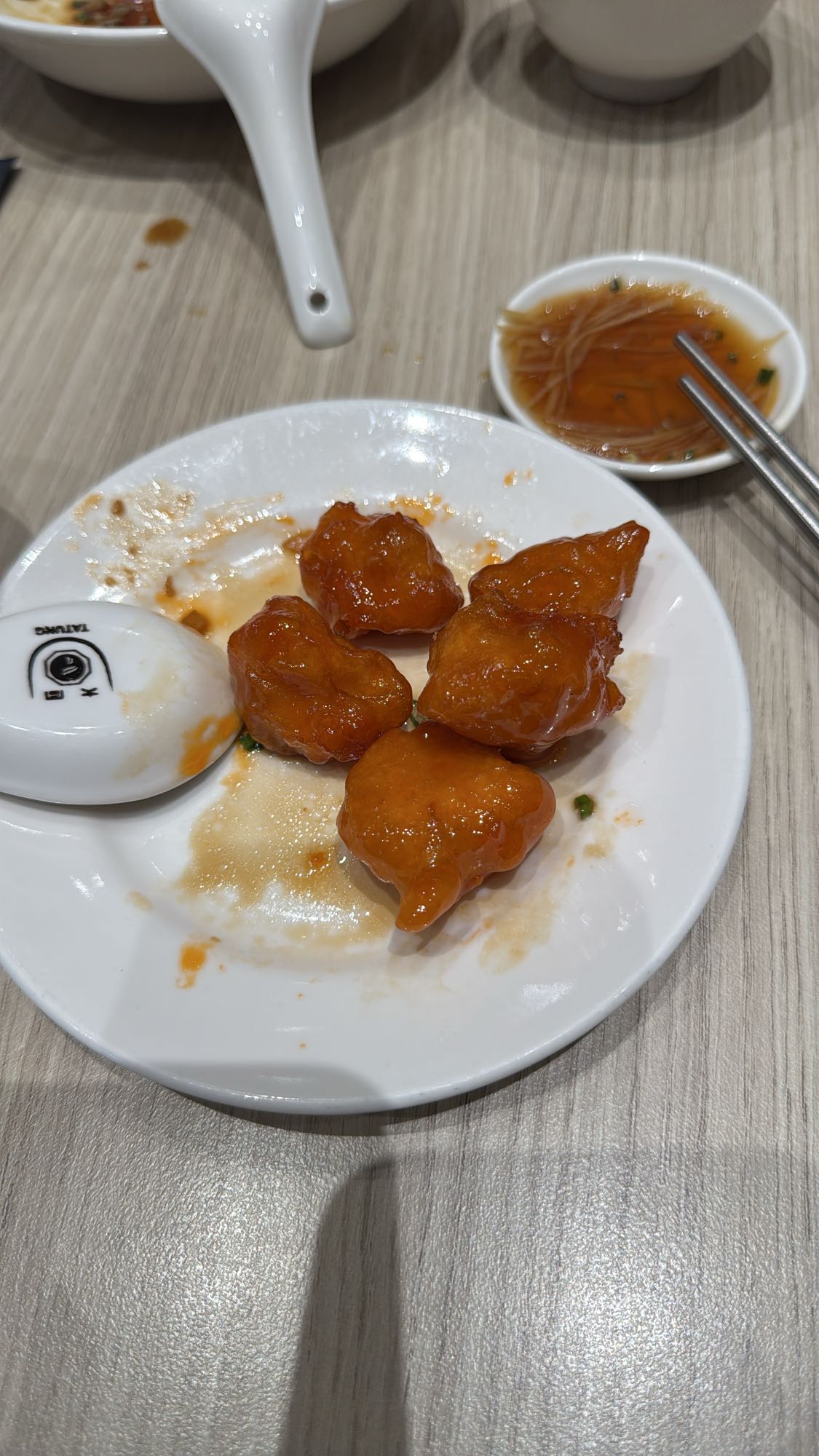 Куриные кусочки в соусе