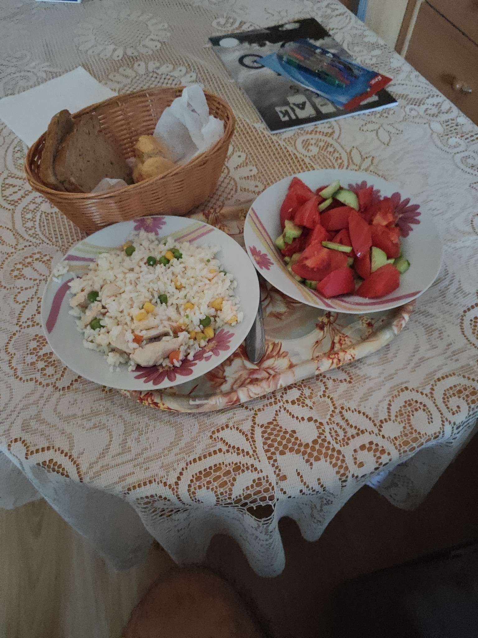 Chicken Rice with Salad