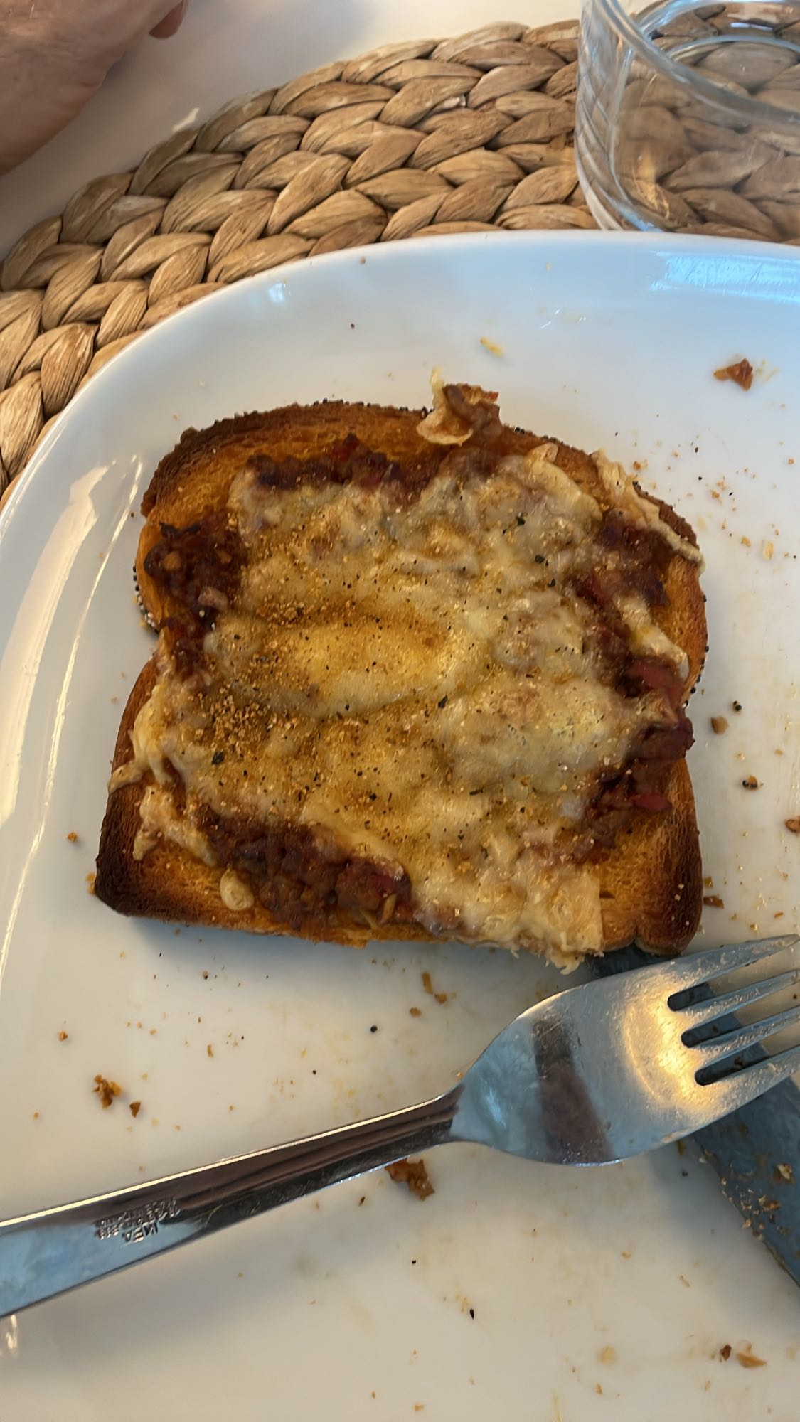 Osttoast med köttfärs
