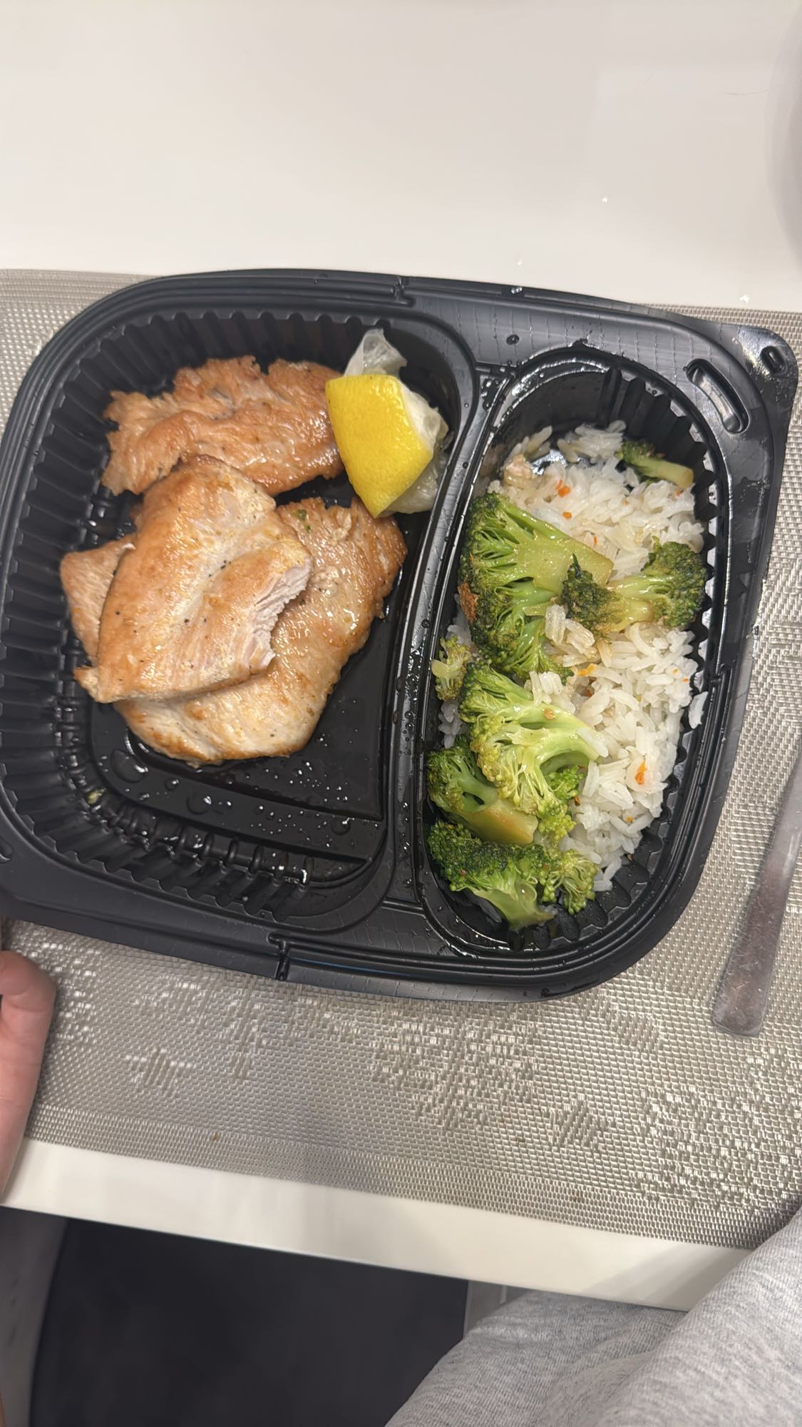 Grilled Chicken with Rice