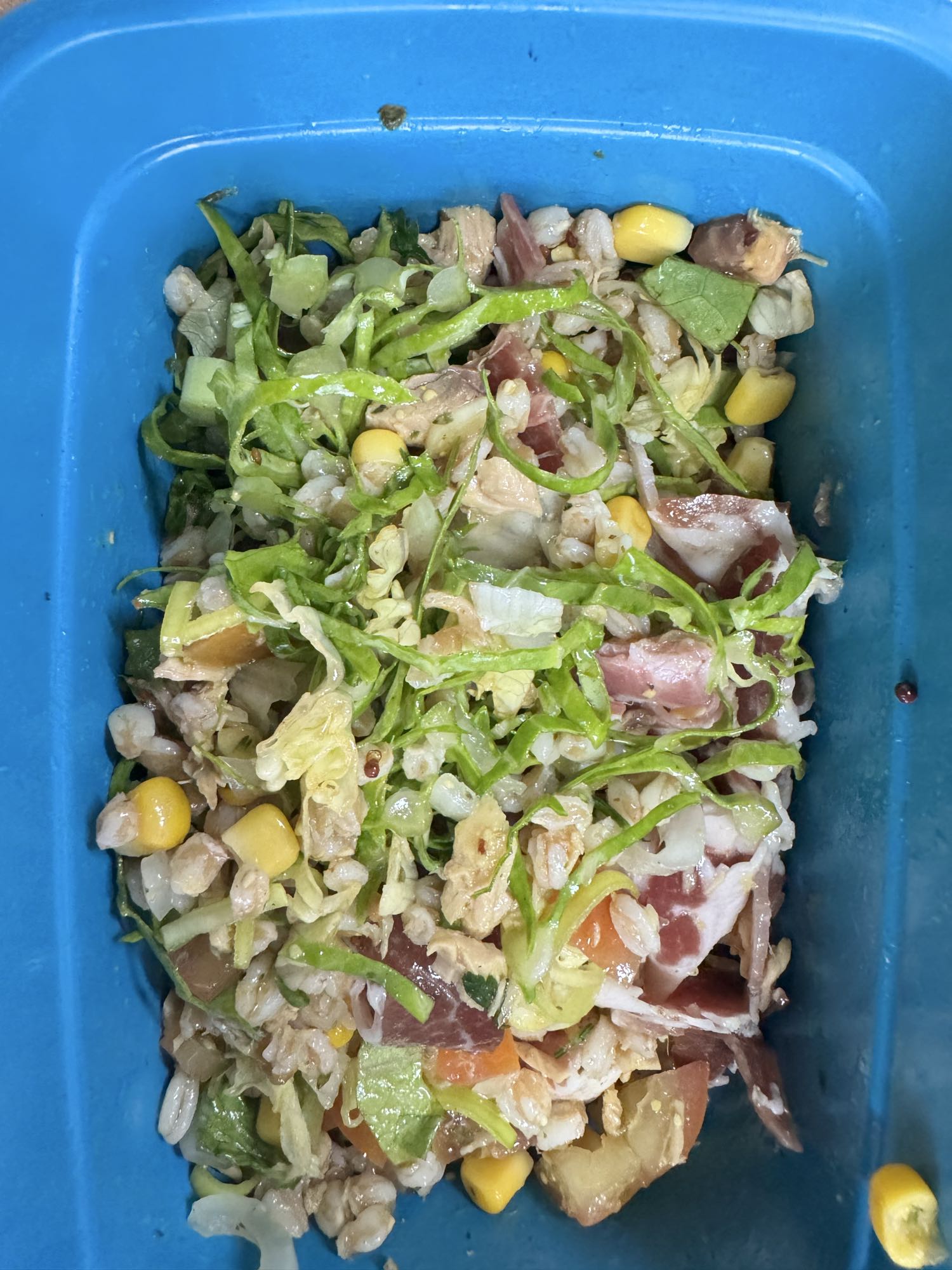 Salada de arroz com presunto