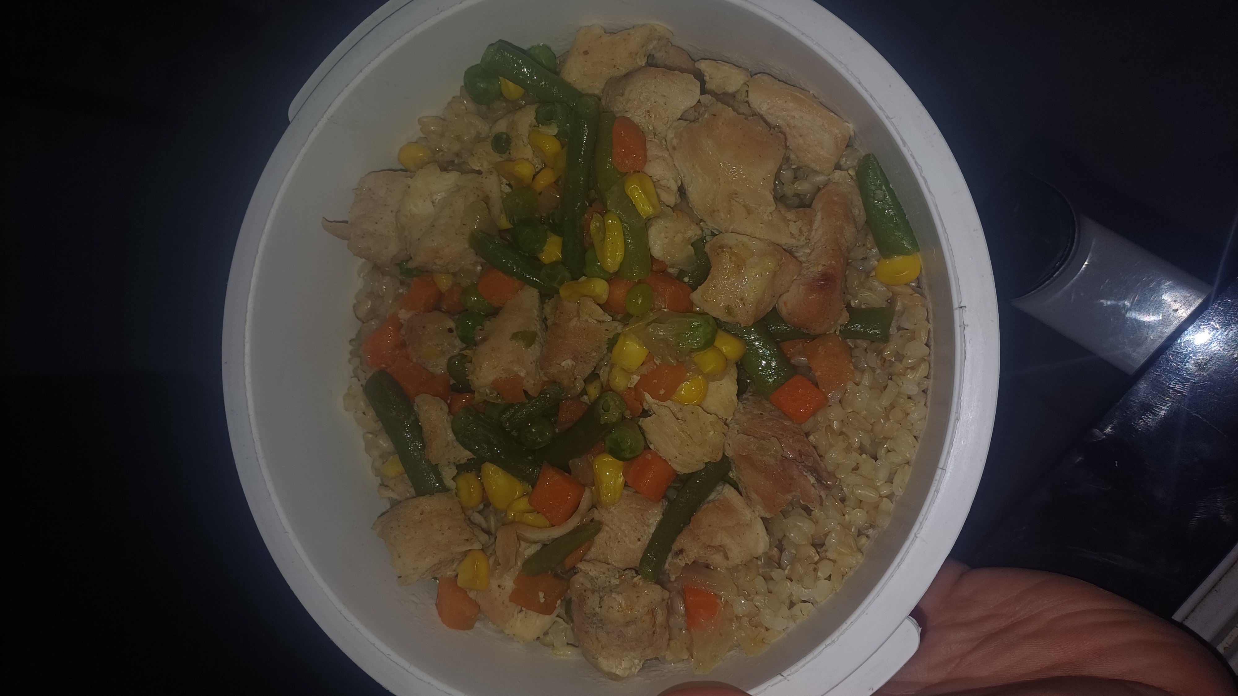 Pollo con arroz y verduras