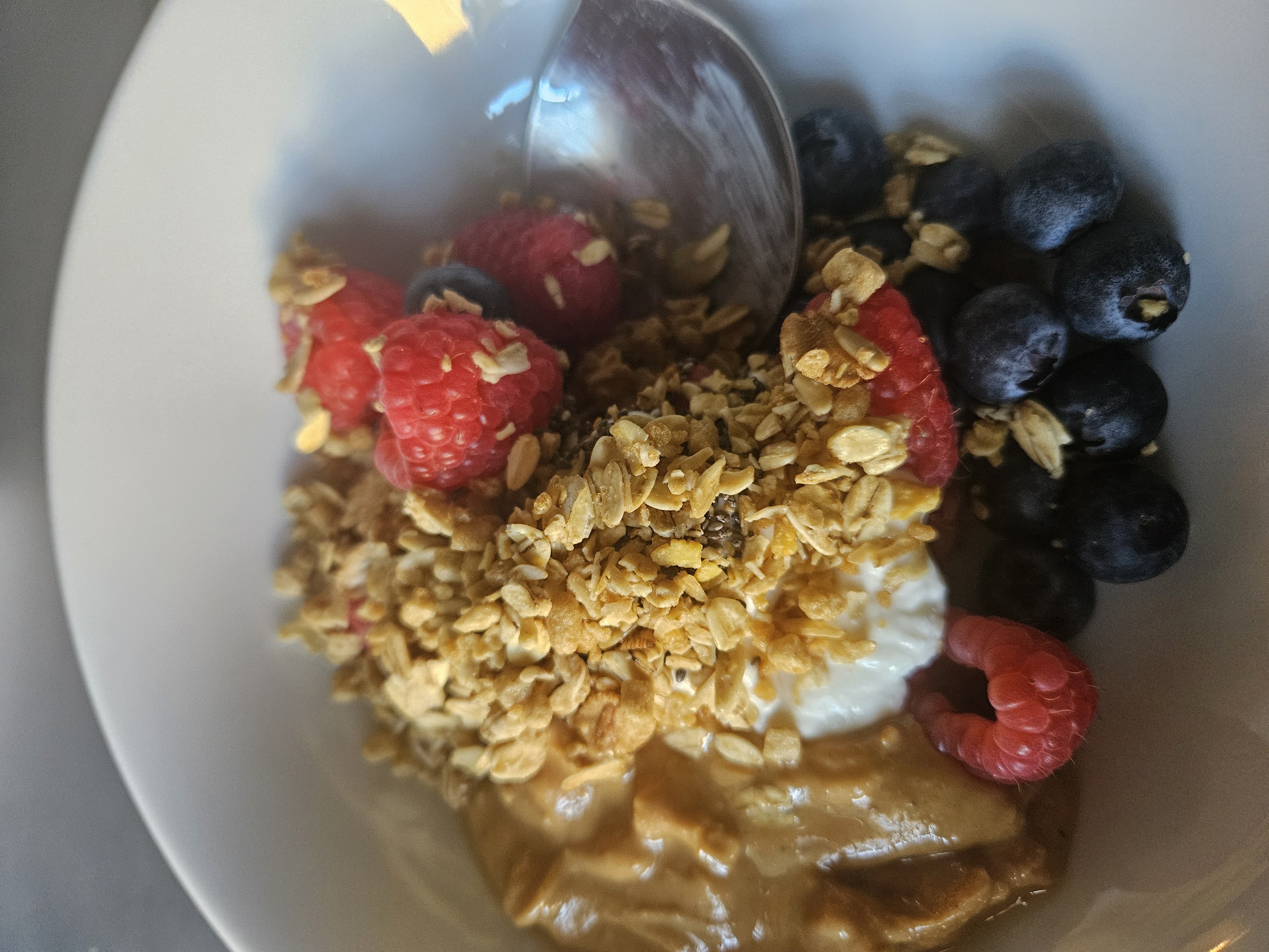 Berry Yogurt Granola Bowl