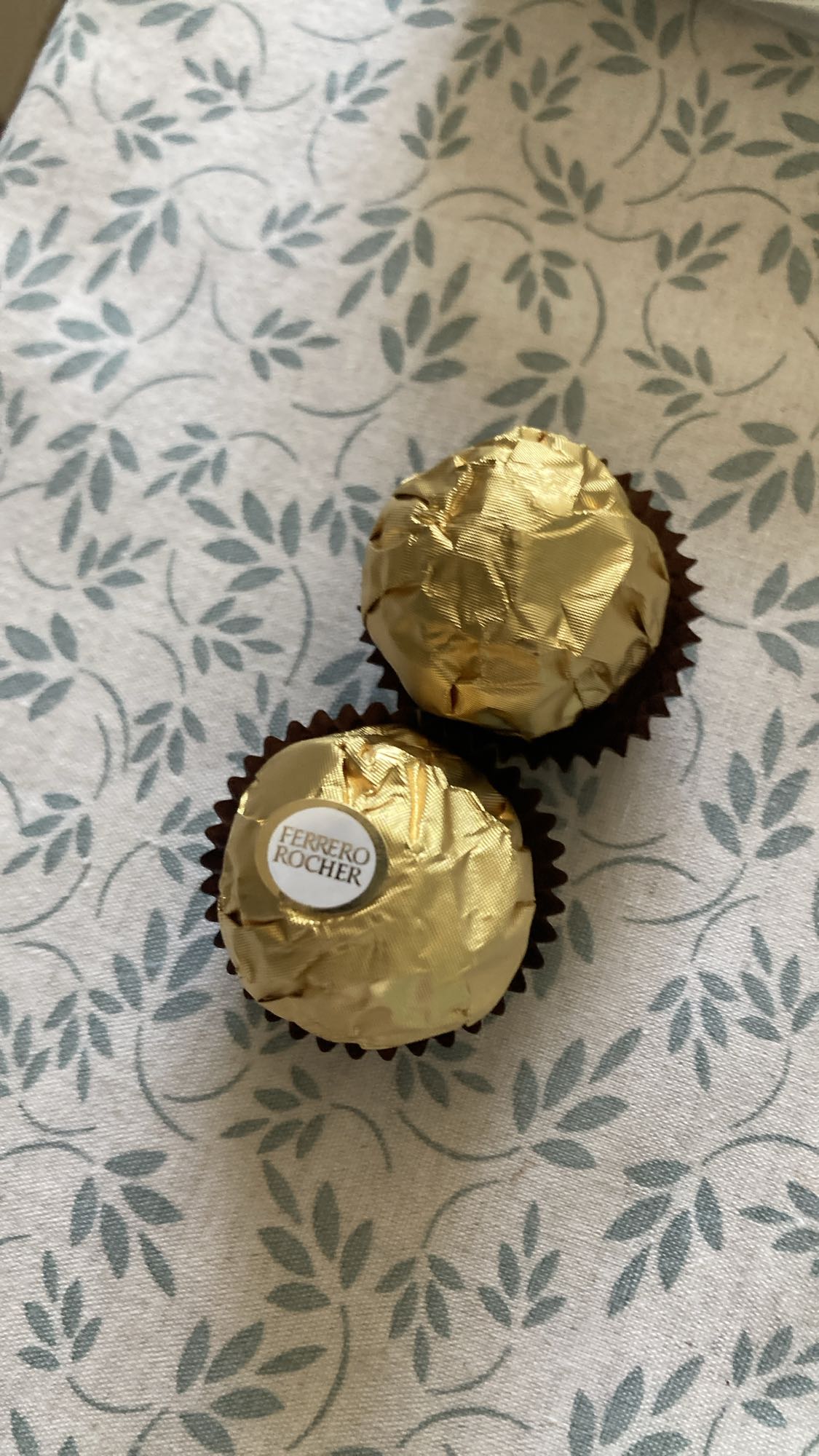 Ferrero Rocher Duo