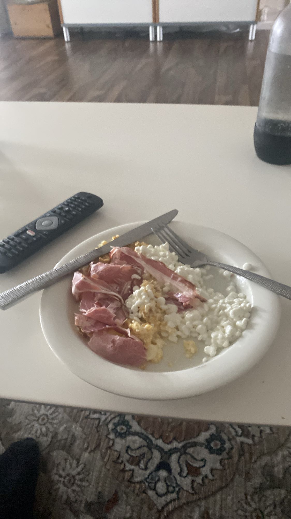 3 ägg, keso och karré