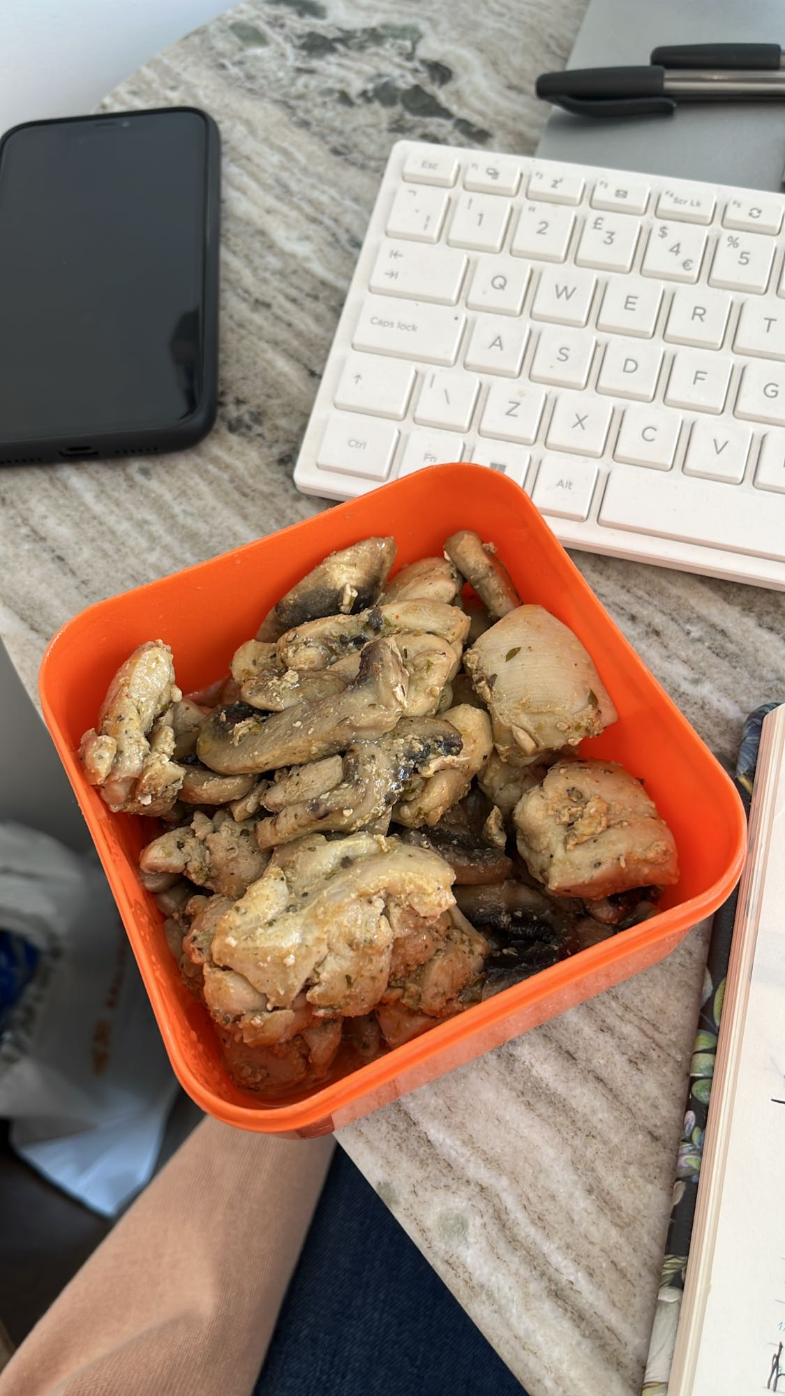 Chicken and mushrooms