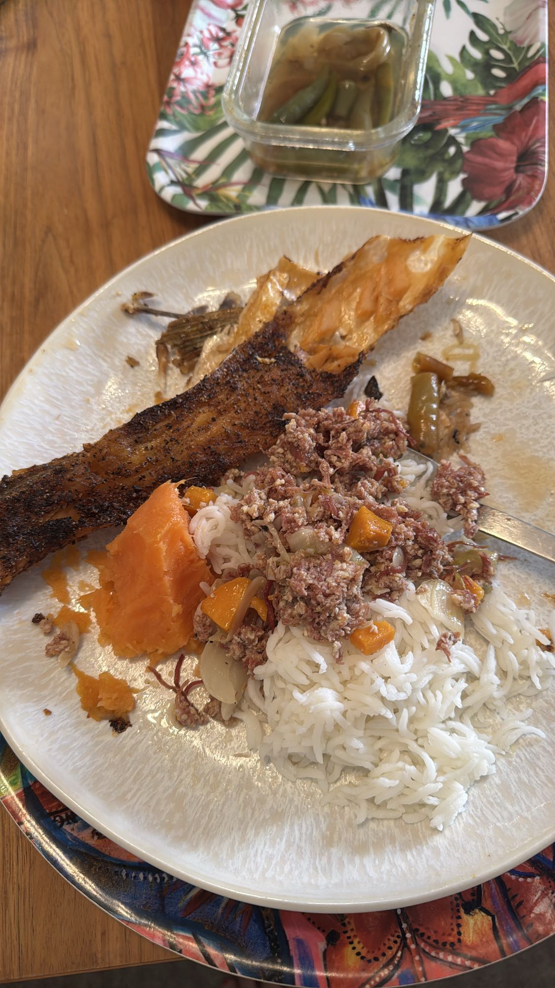 Ris, lax & köttgryta