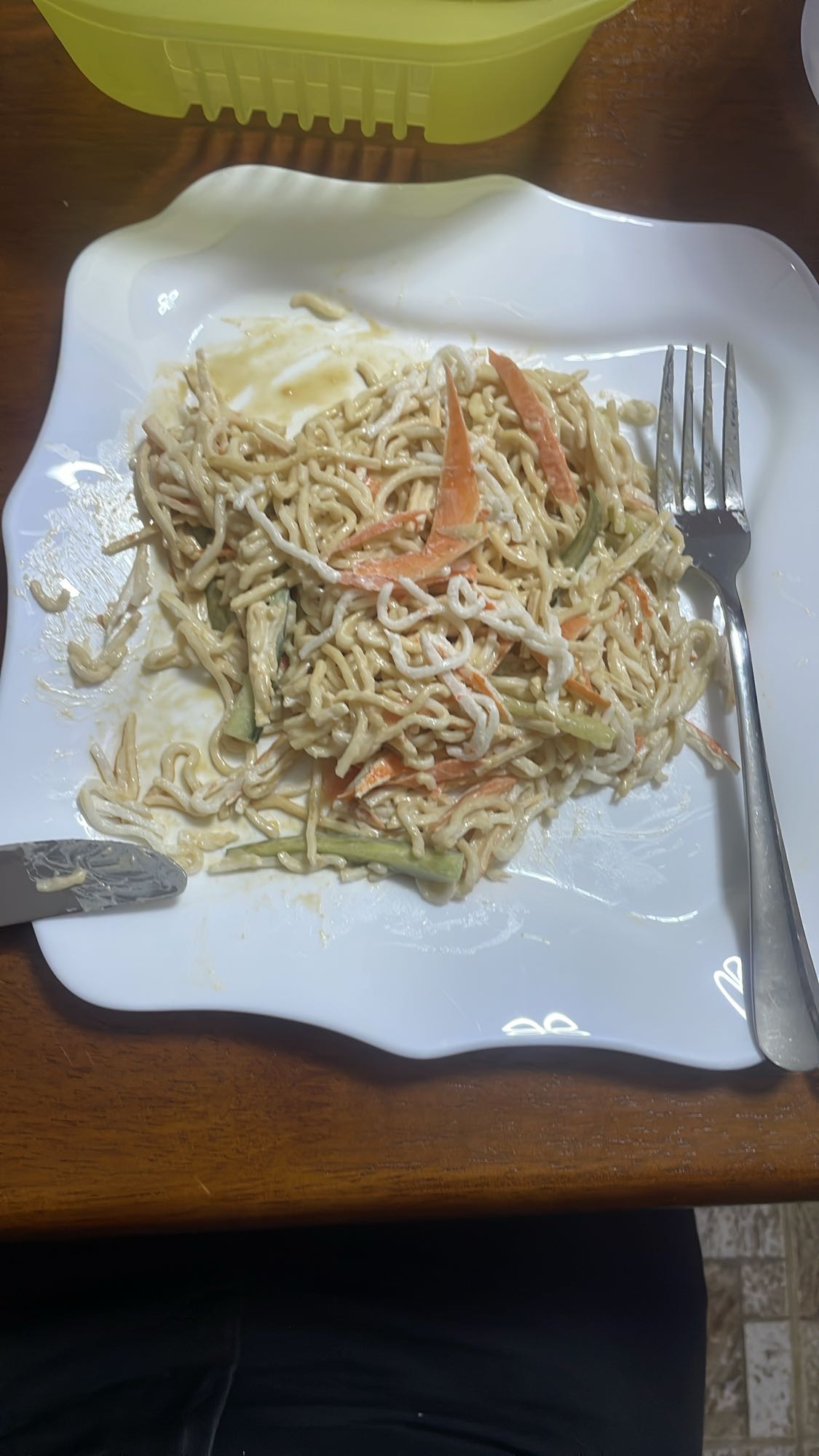 Creamy noodle salad