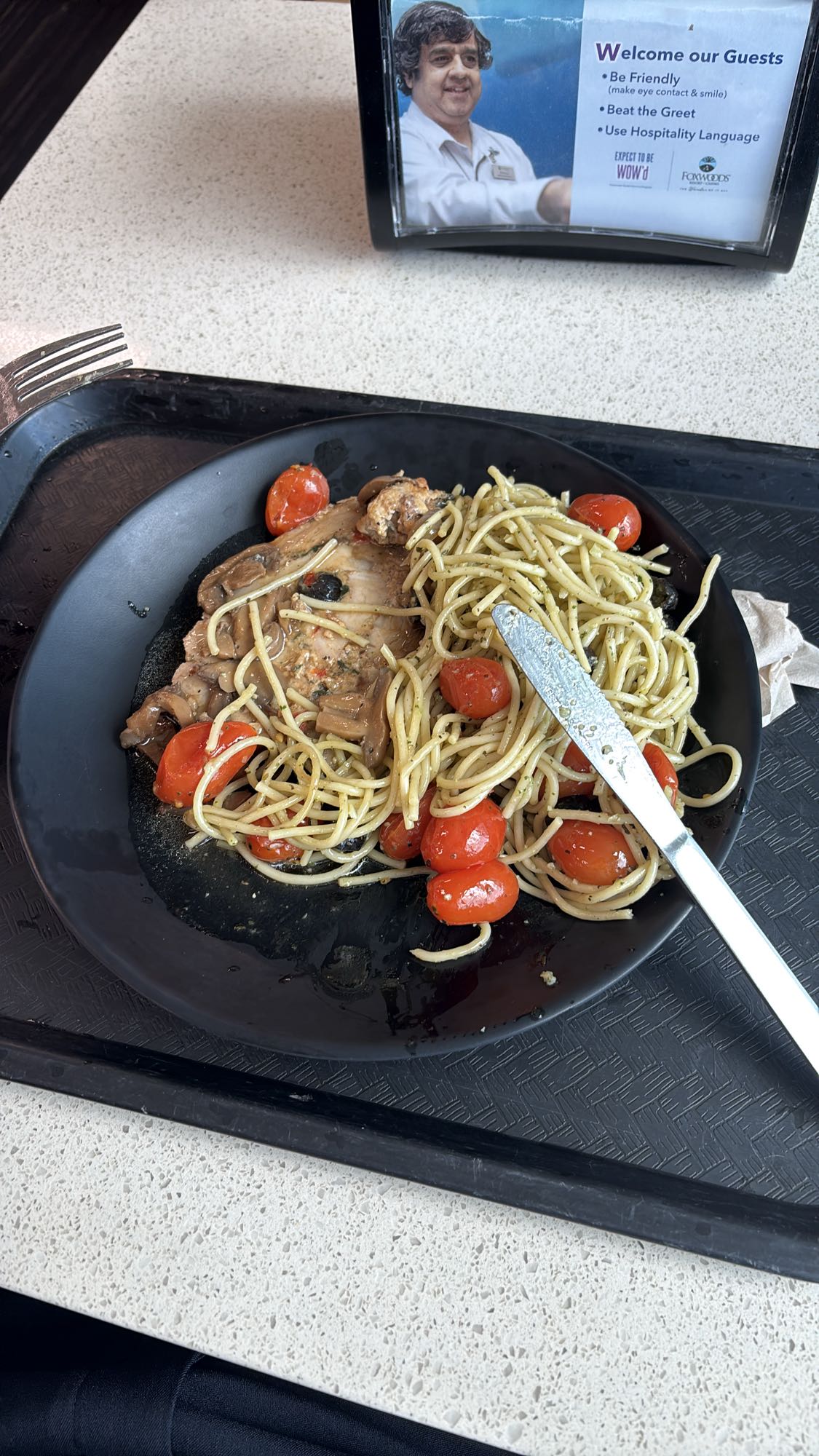 Pasta con pollo y verduras