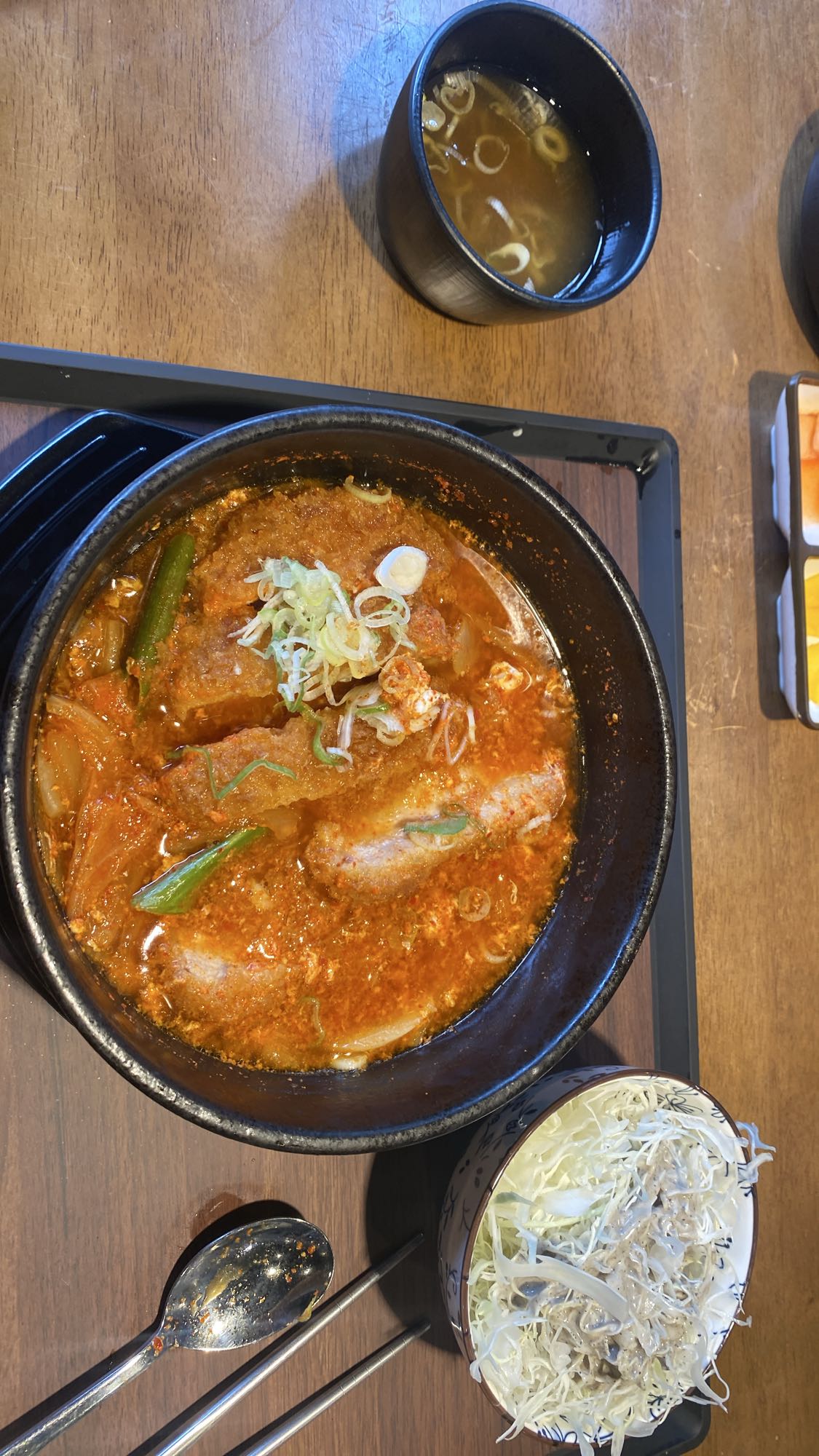 豚カツキムチスープ定食