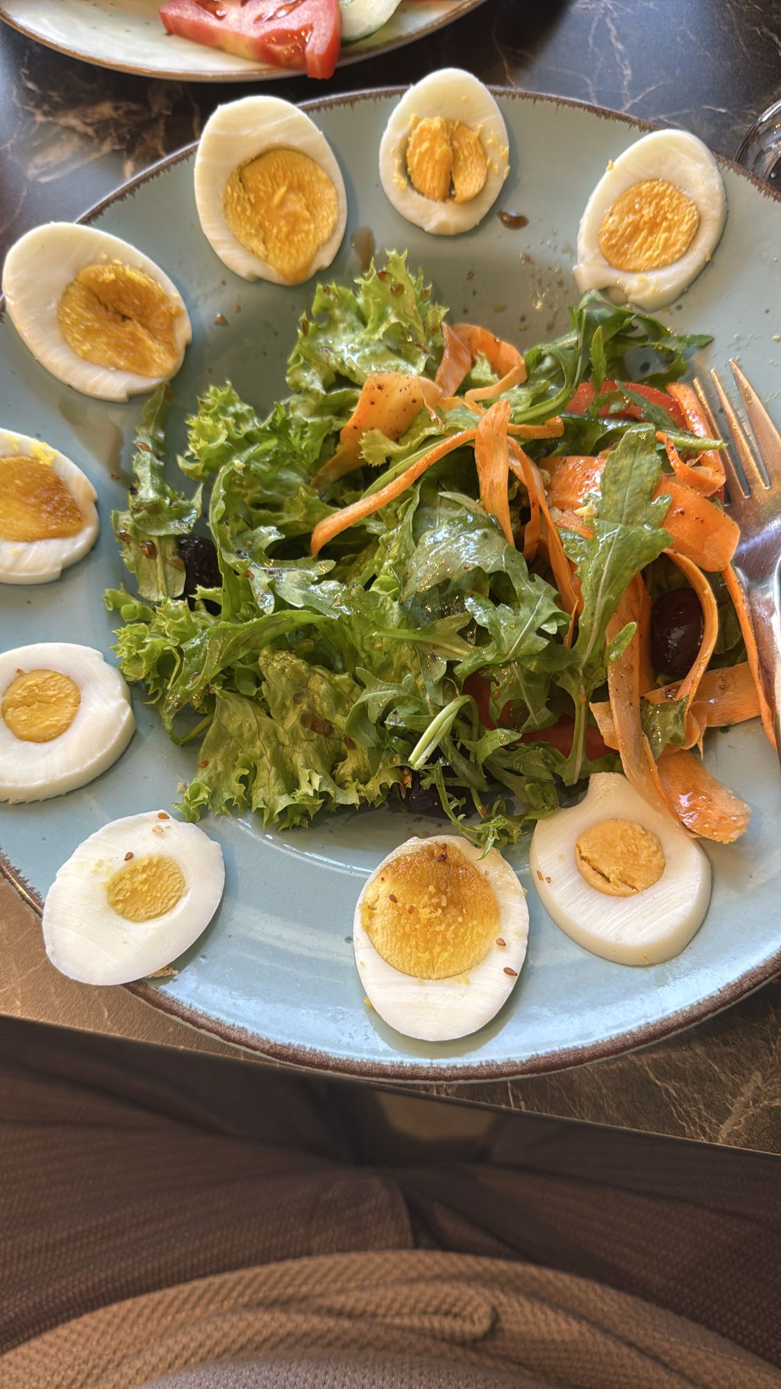 Yumurta ve Yeşil Salata