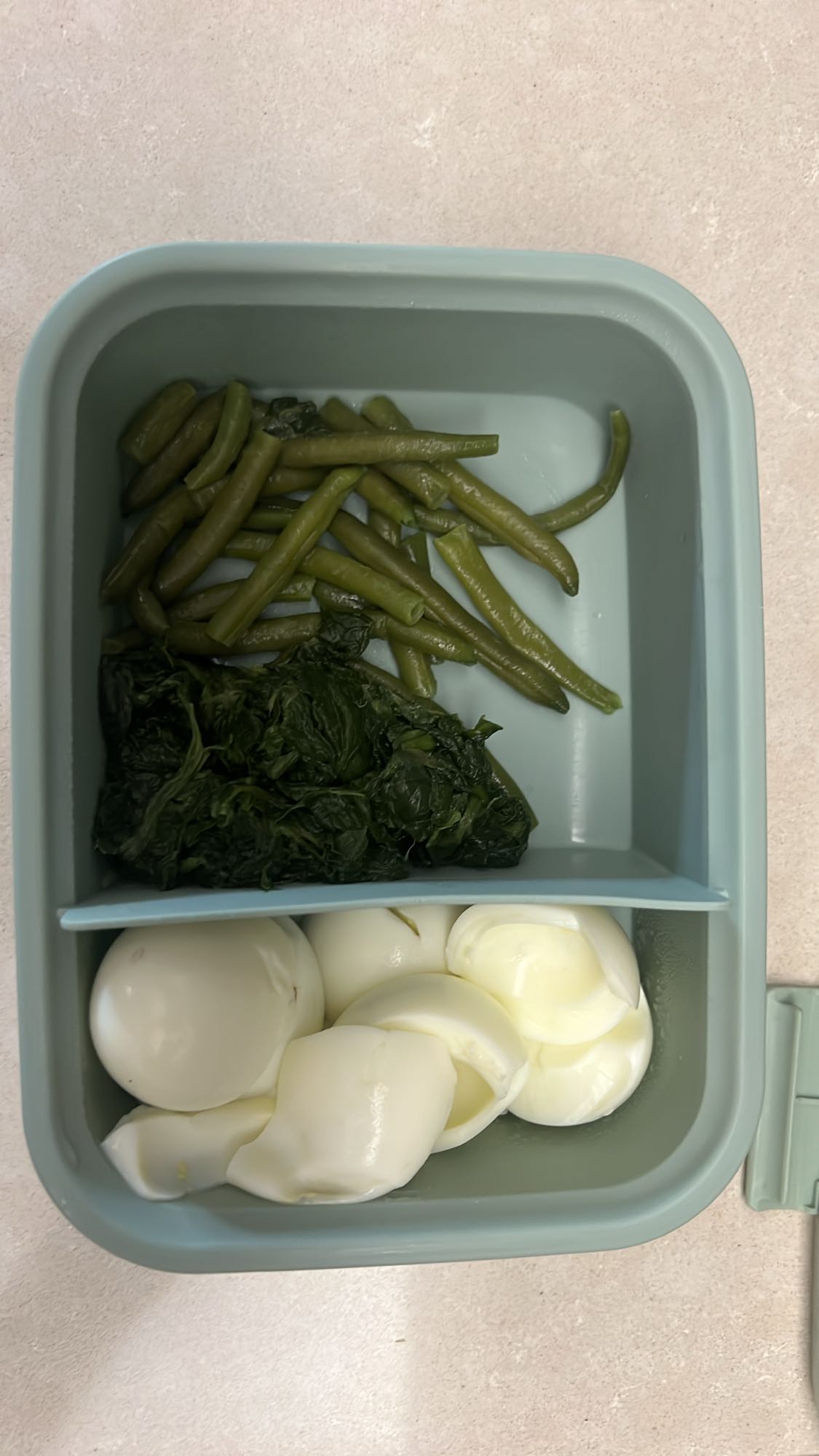 Yumurta ve Sebze Kutusu