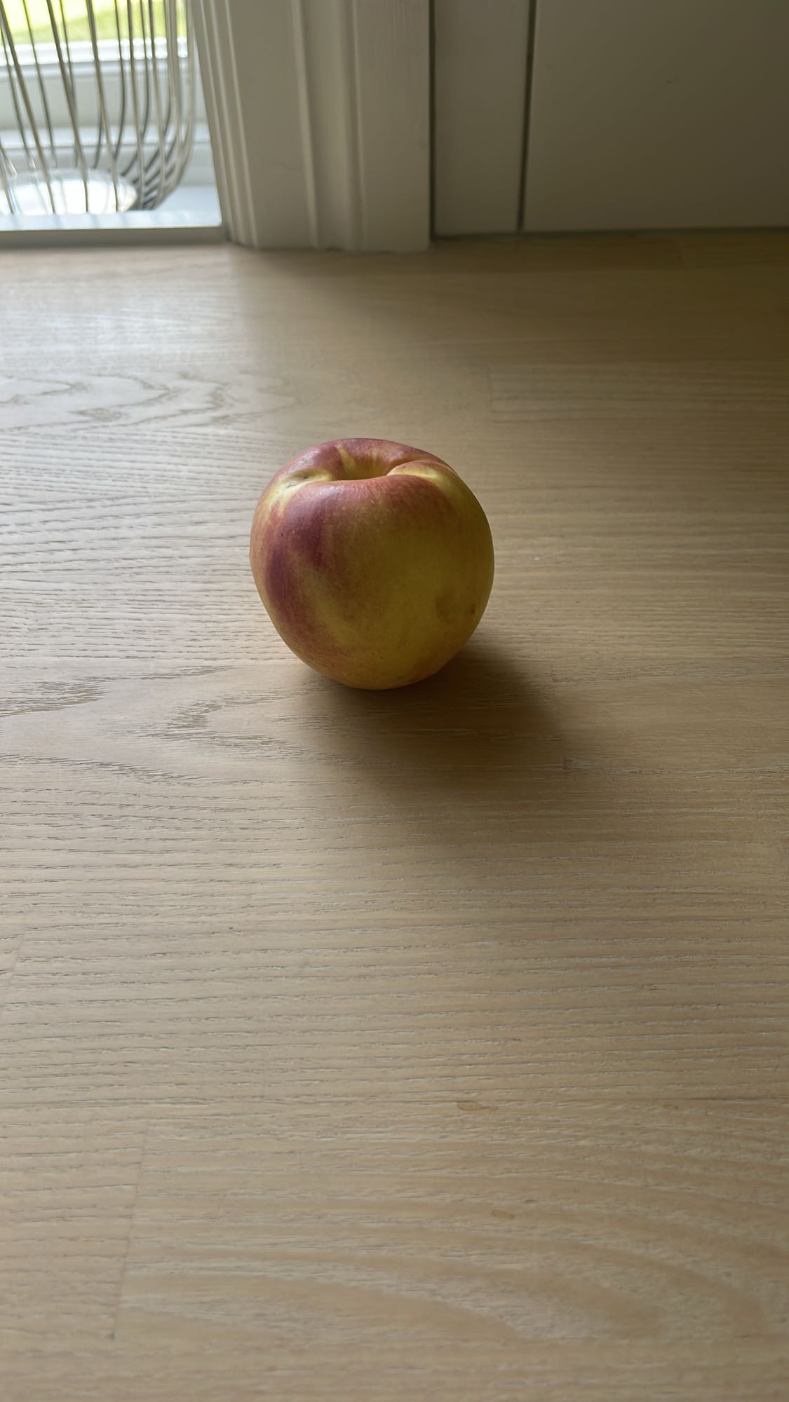Äpple