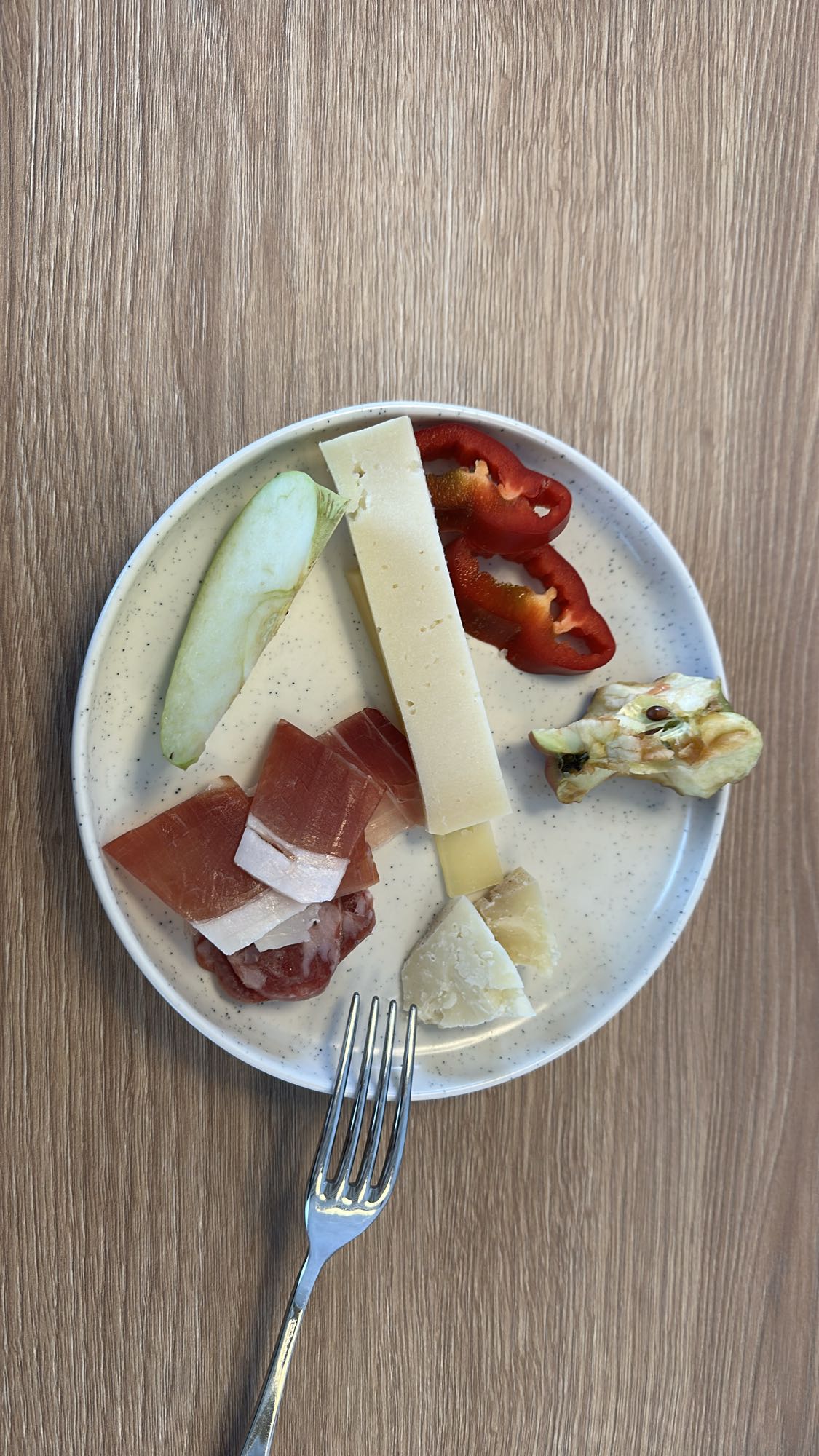 Cheese & Apple Plate
