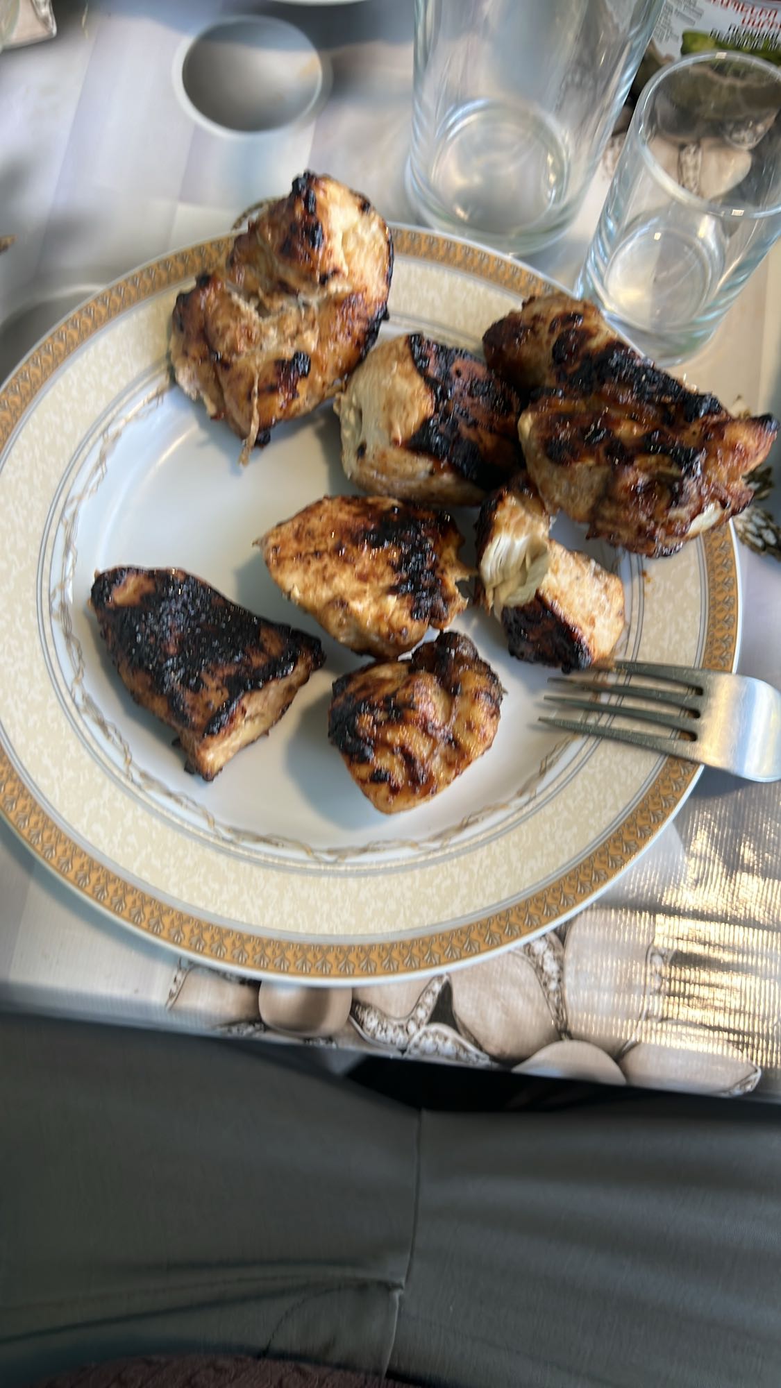 Խորոված հավի կրծքամիս