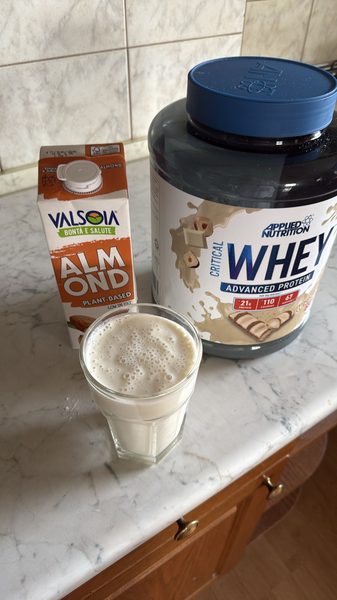 Protein Almond Shake
