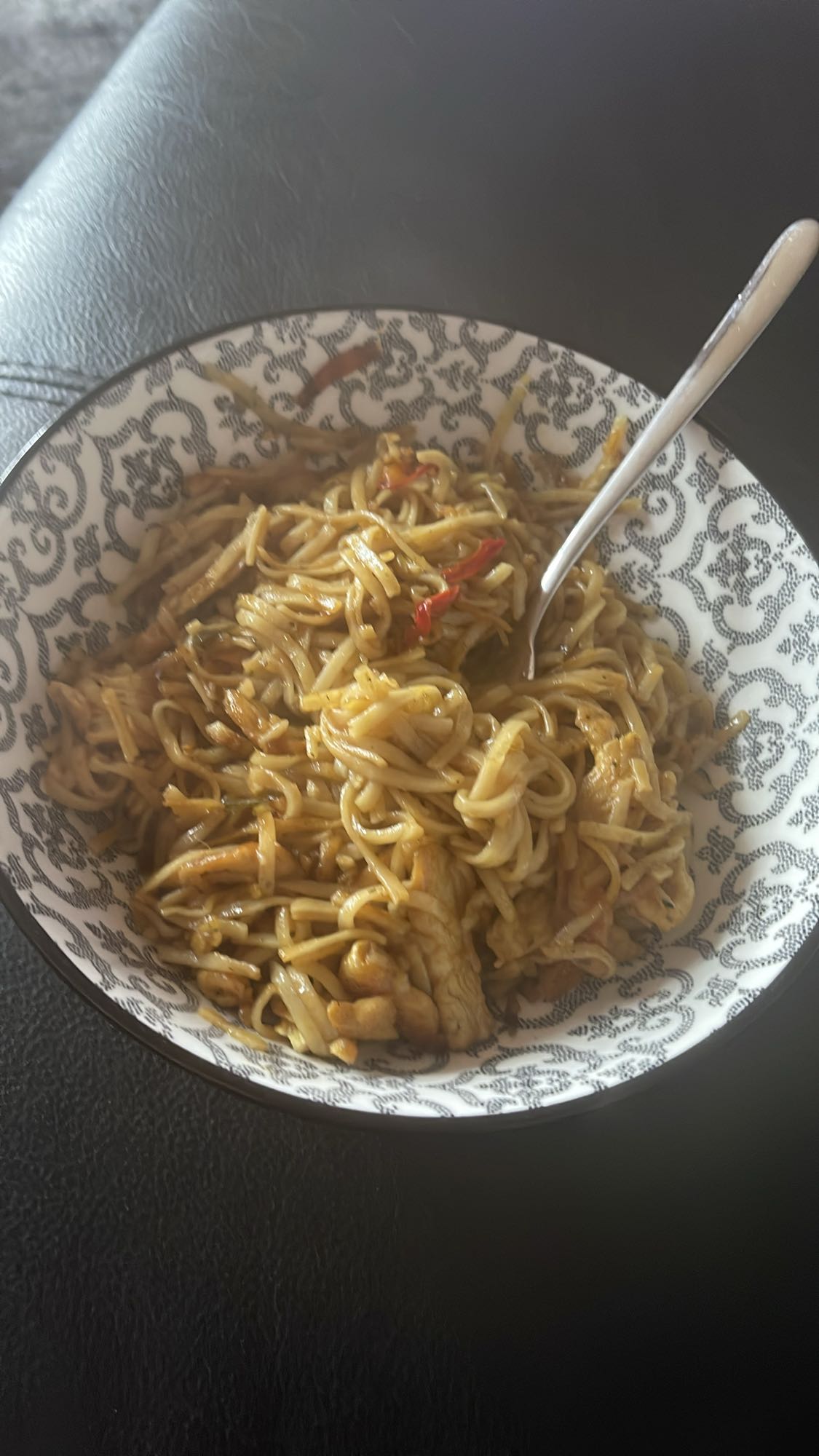 Kip noedels met groenten