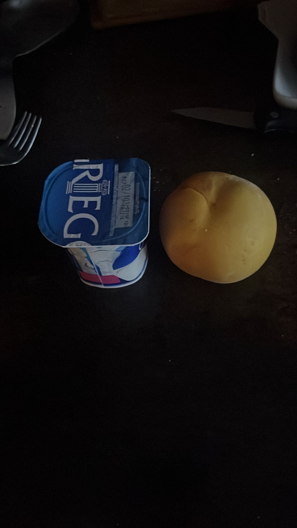 Yogur griego y durazno