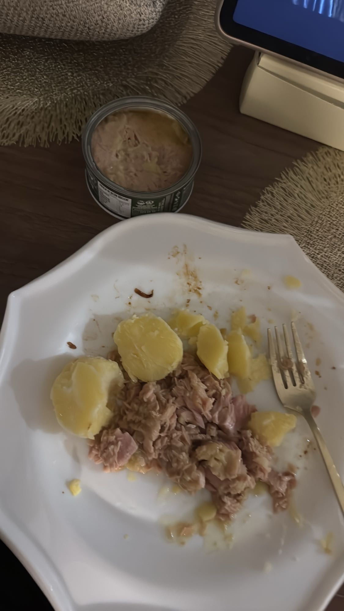 тунец с картофелем