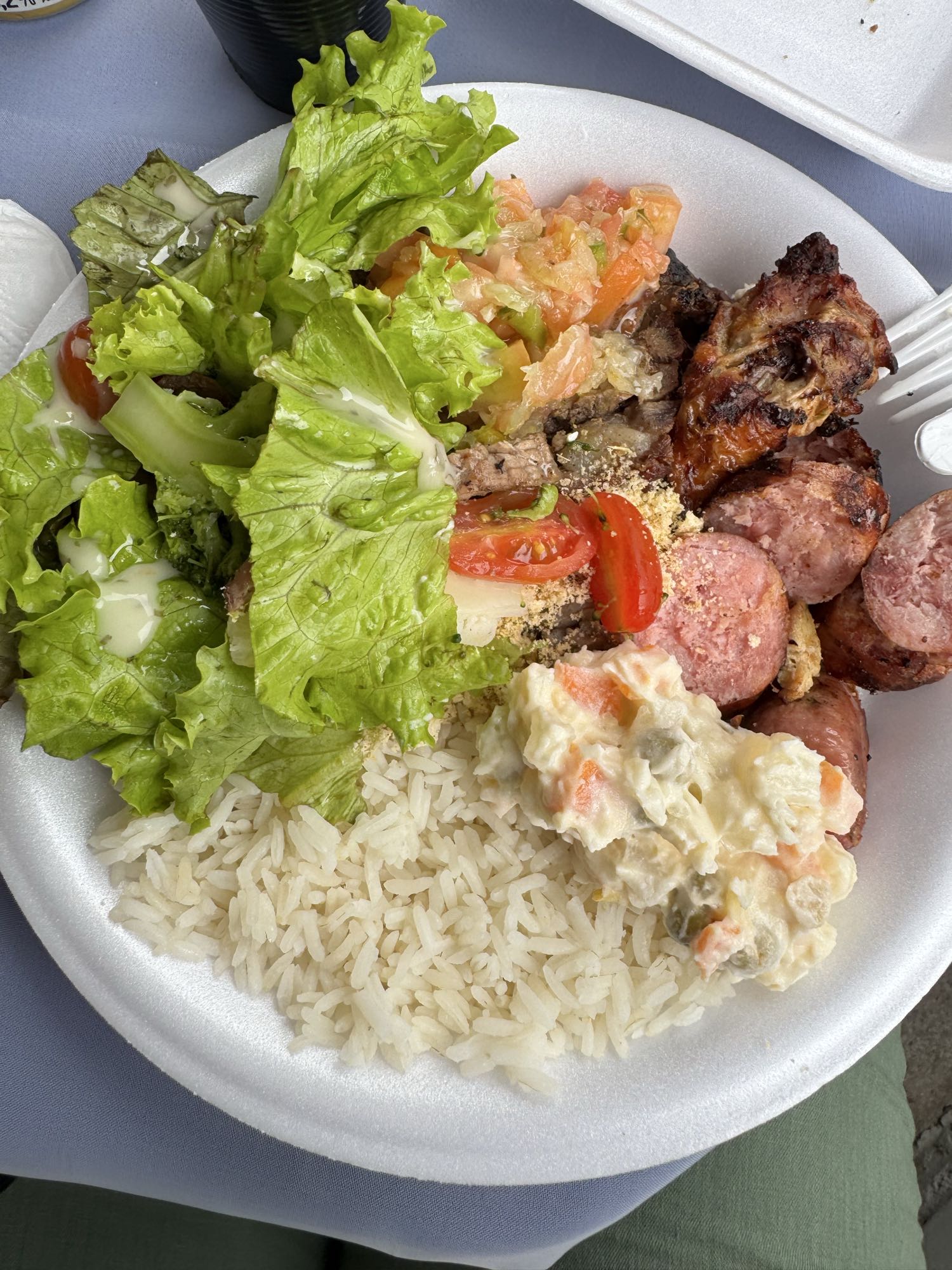 Churrasco com salada