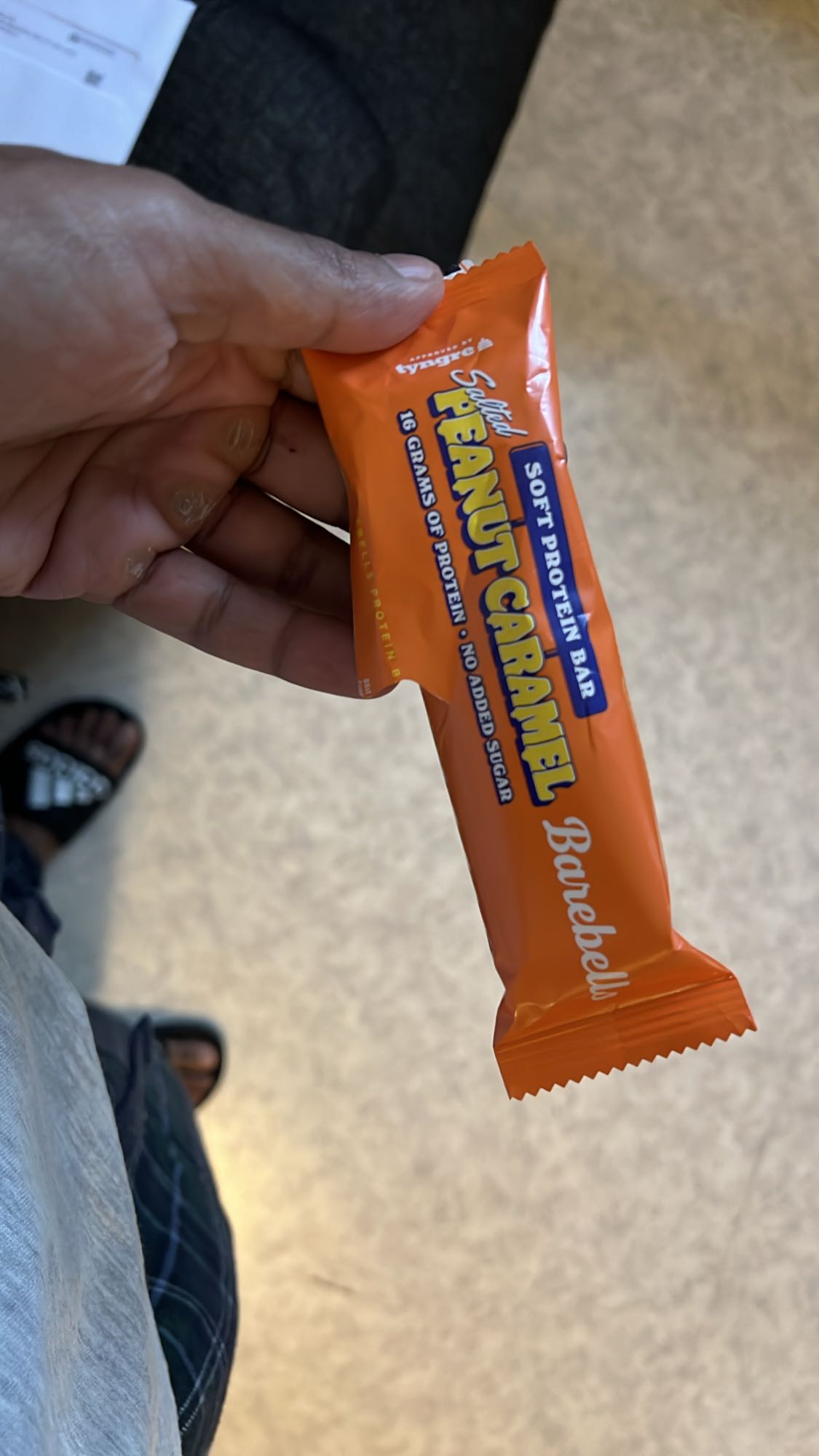 Jordnöt Karamell Bar