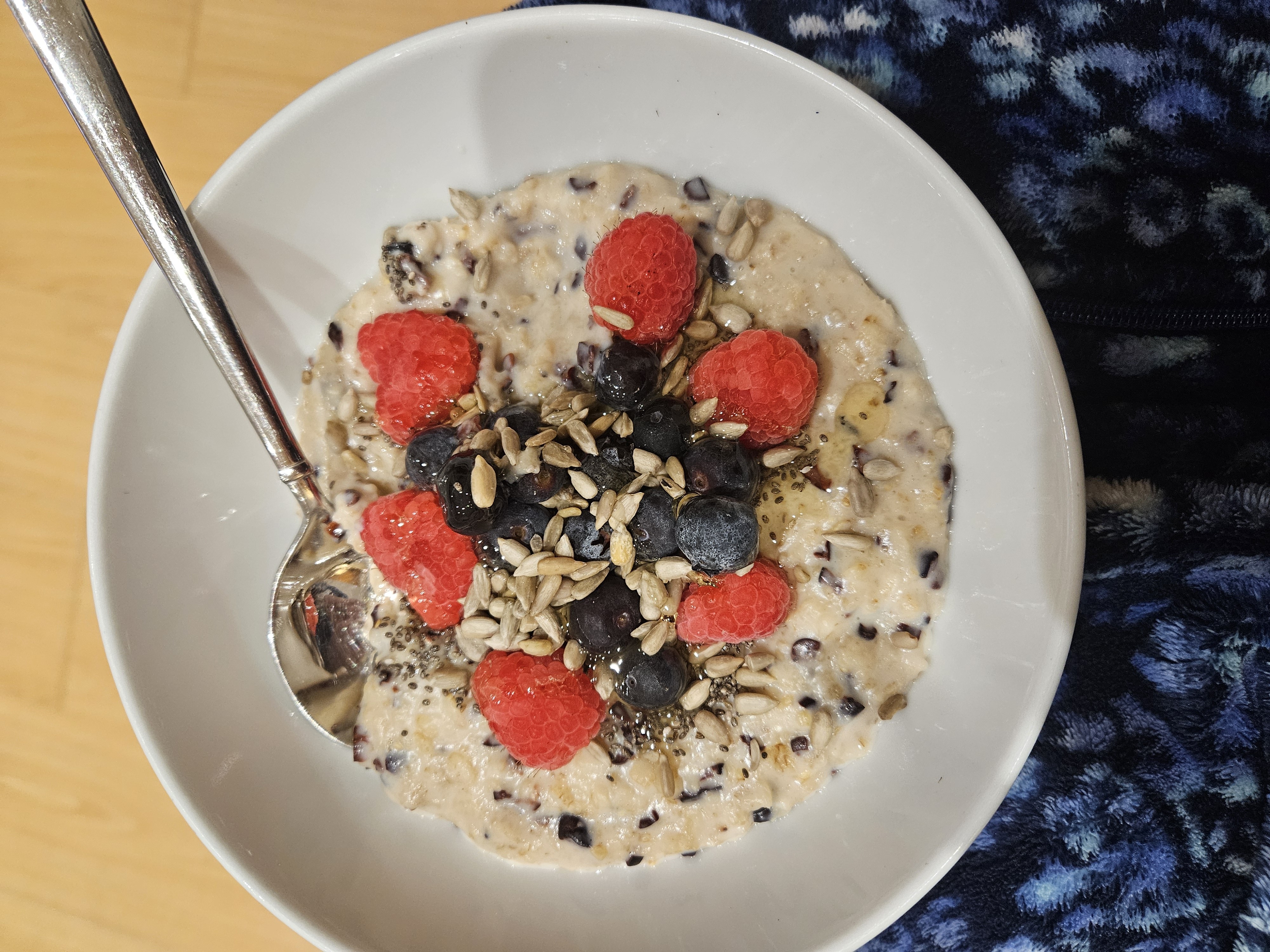 Berry Oatmeal Bowl