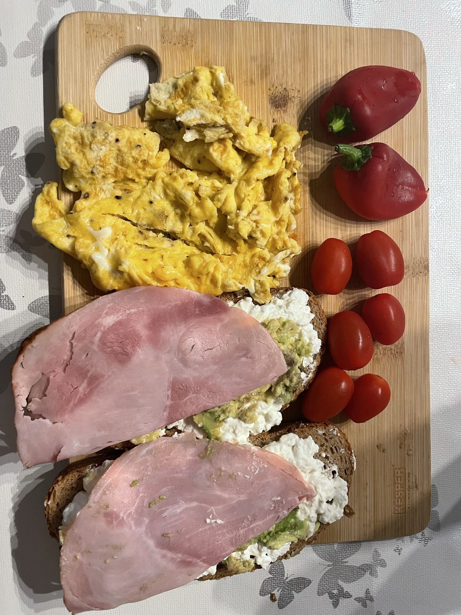 Ontbijtplank met ham & ei