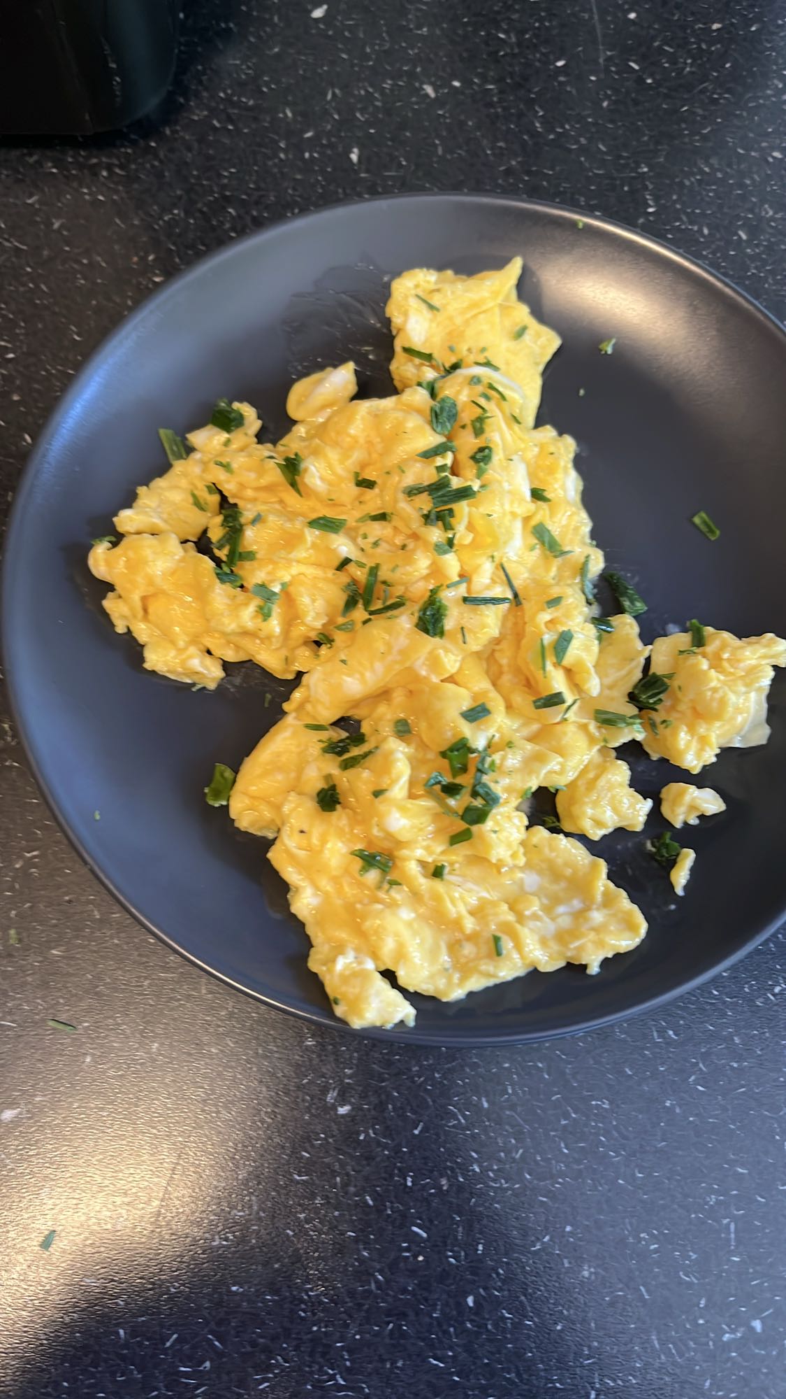 Rührei mit Schnittlauch