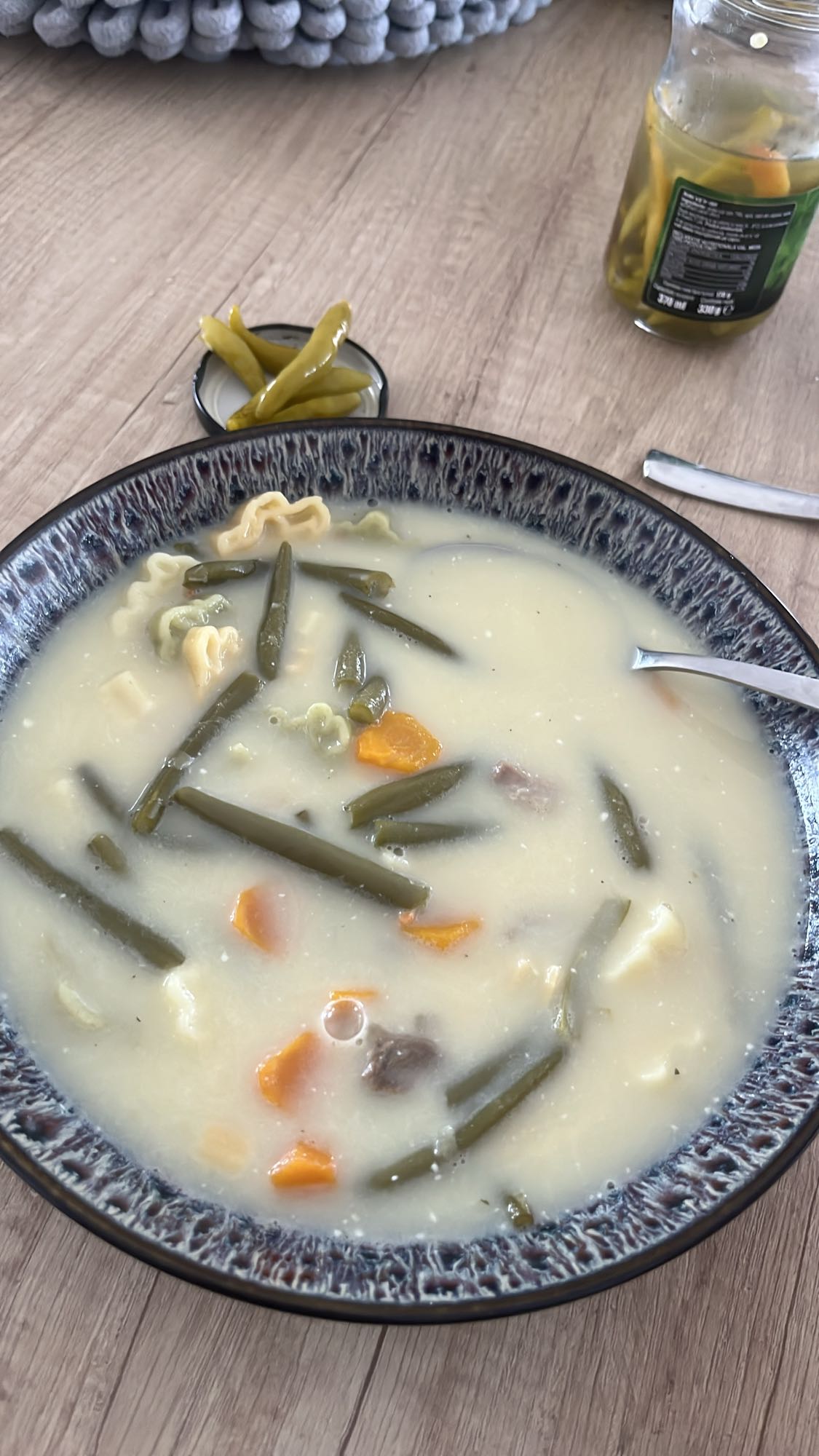 Supă de fasole verde