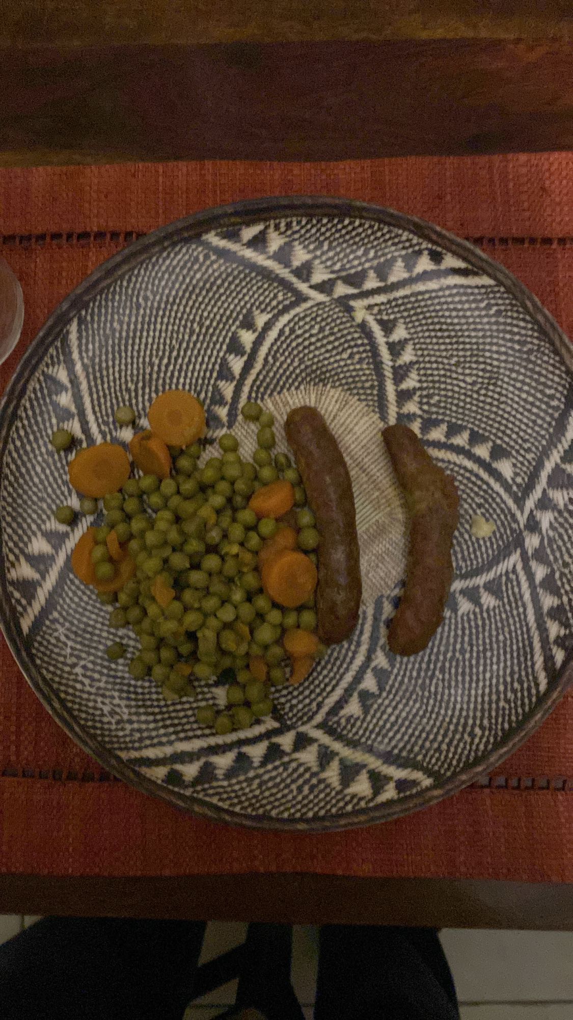 Saucisses et légumes