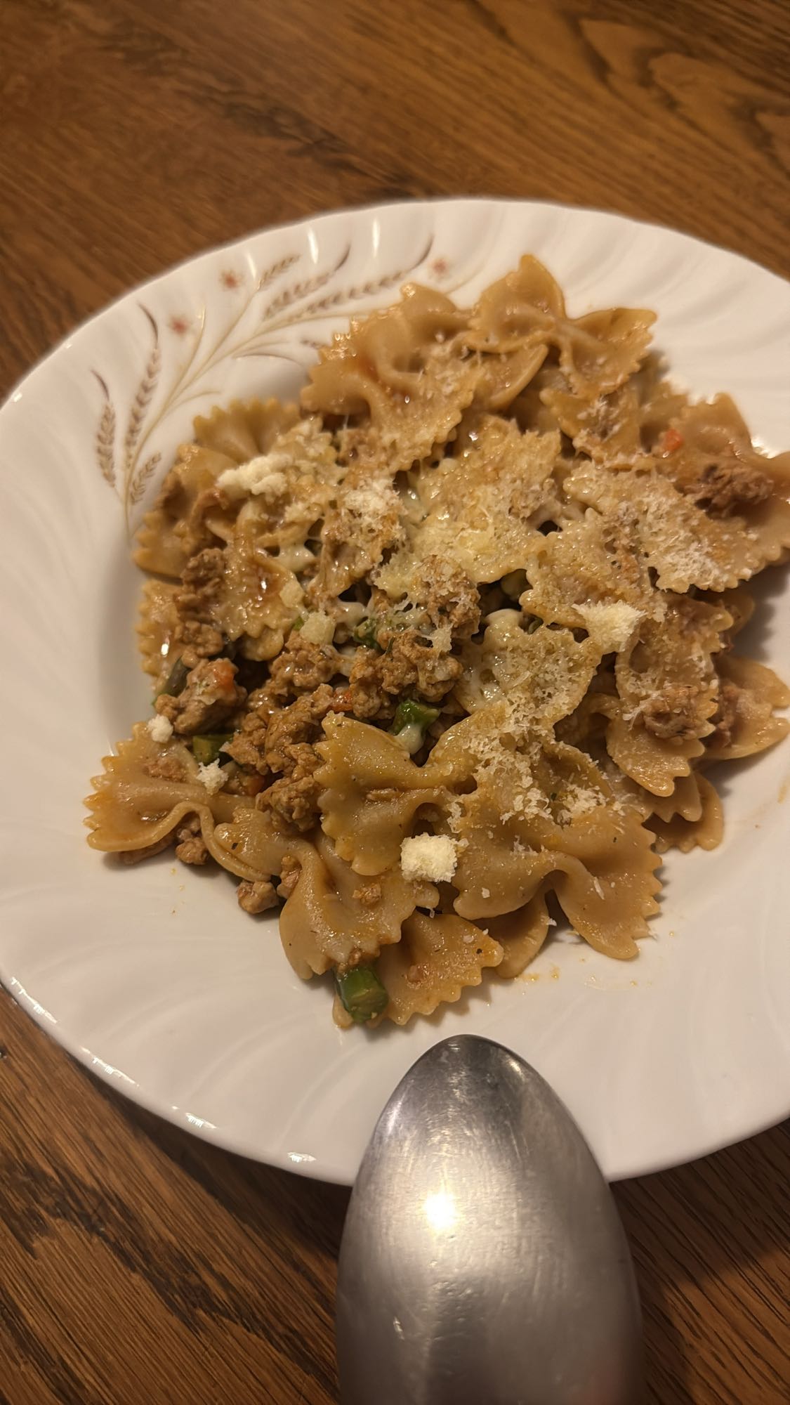 Bowtie Pasta with Meat