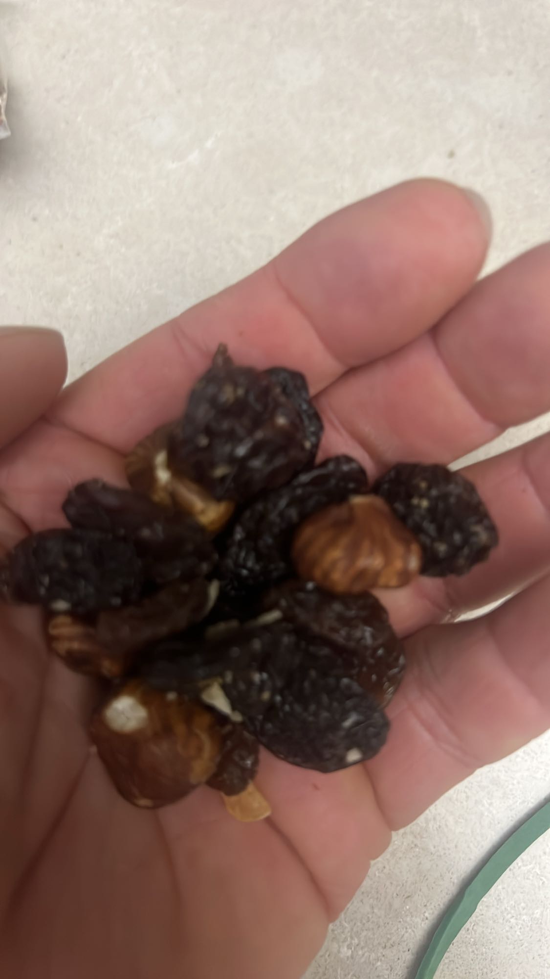 Kuruyemiş ve kuru üzüm