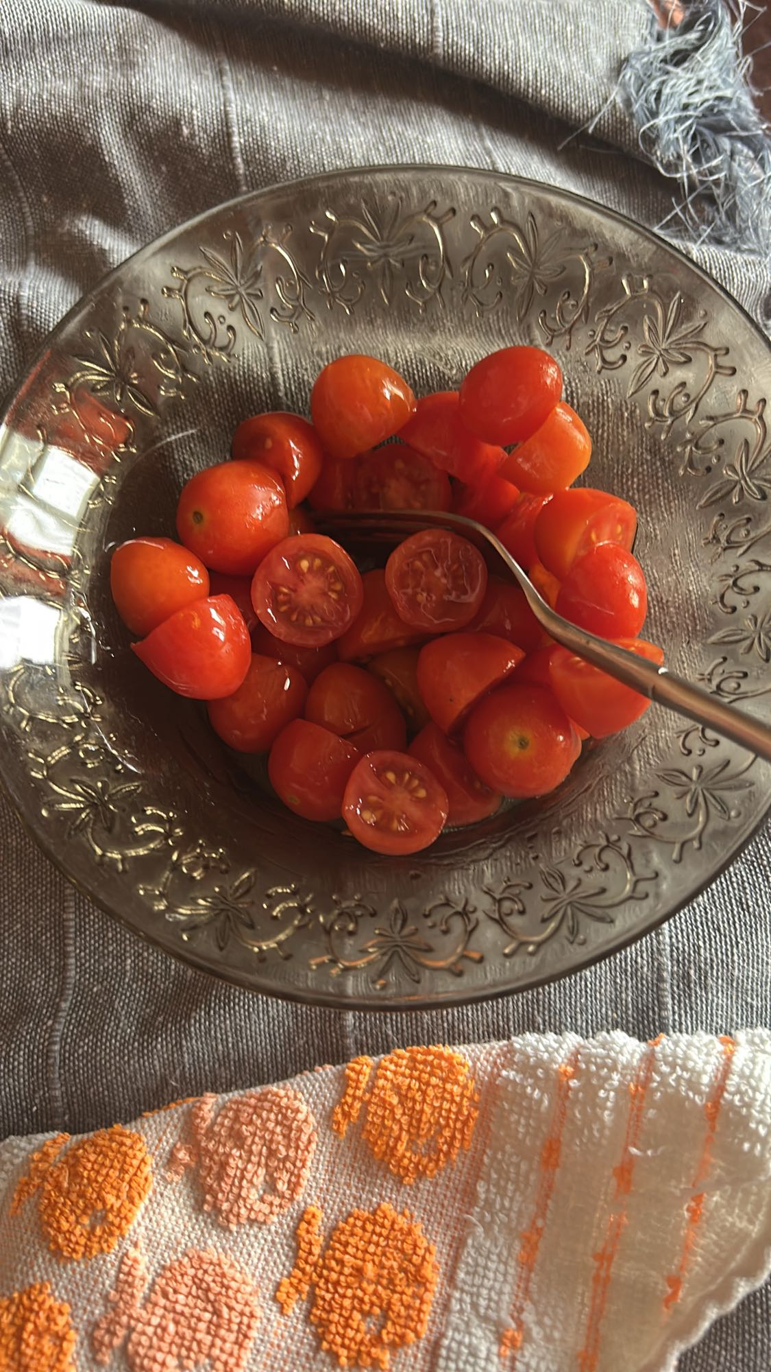 Roșii cherry simple