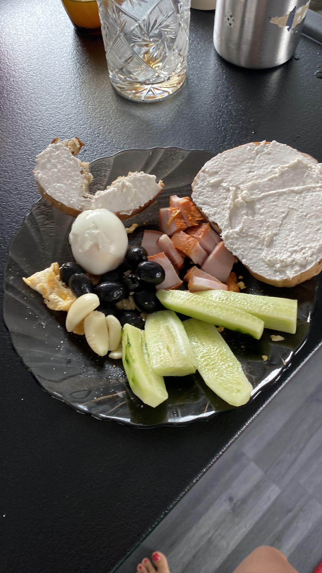 Mic dejun cu legume și ou