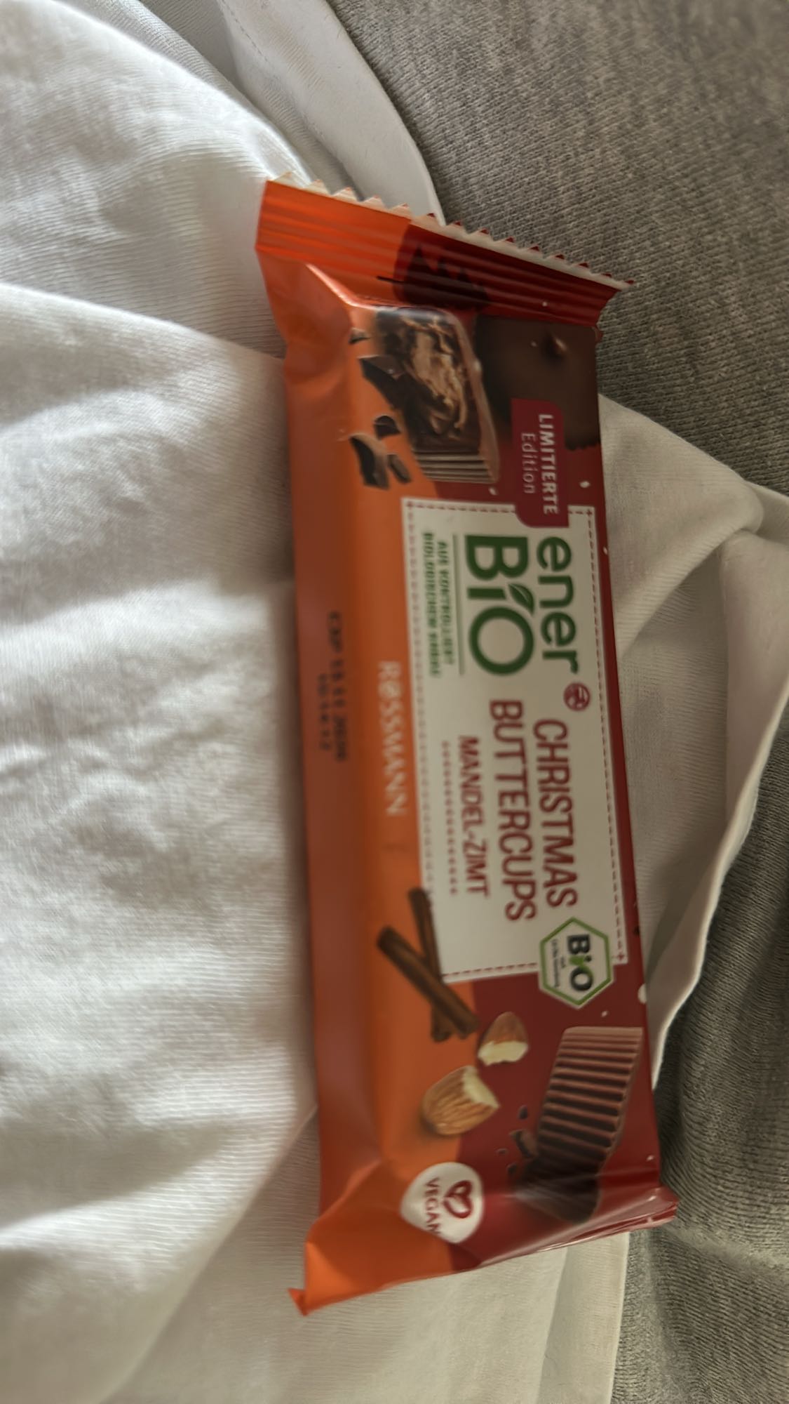 Bio Christmas Buttercups