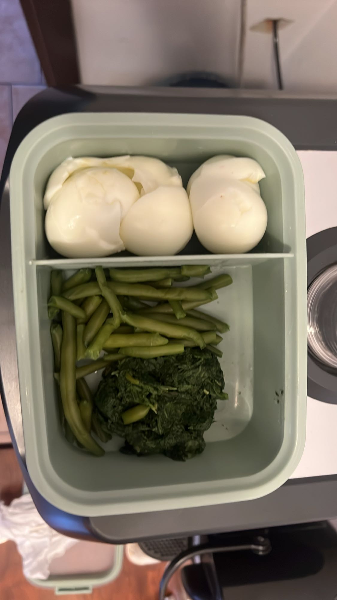 Yumurta ve Sebze Kutusu