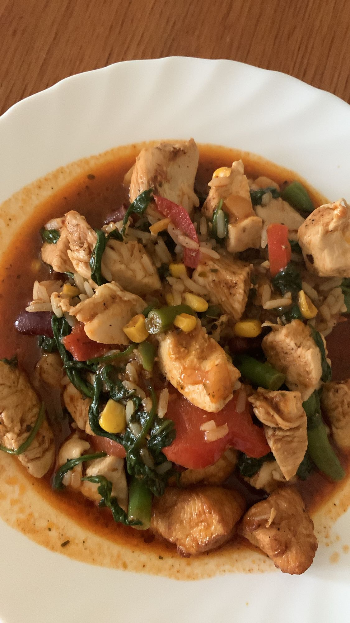 Kurczak z warzywami i ryżem