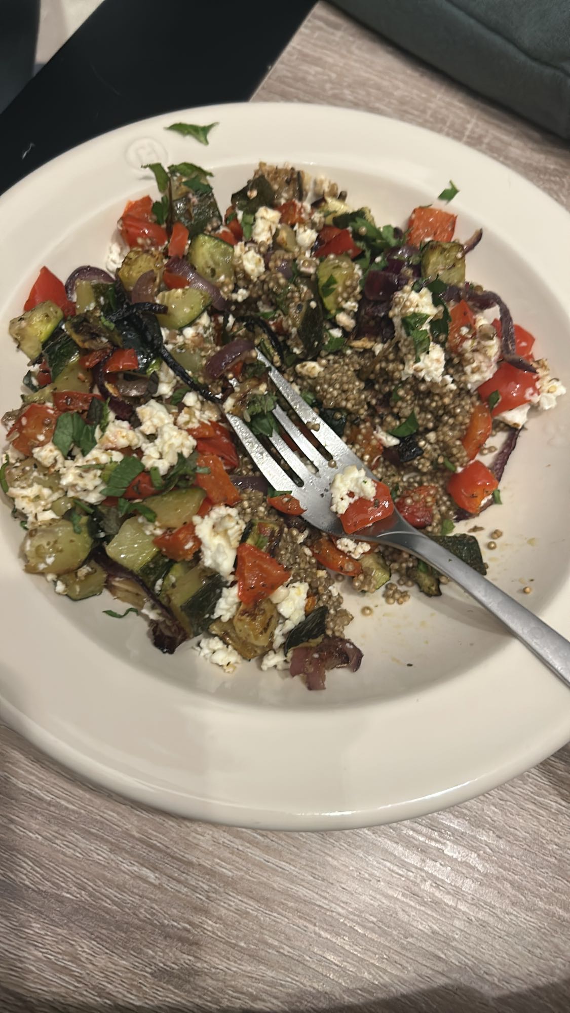 salade quinoa légumes