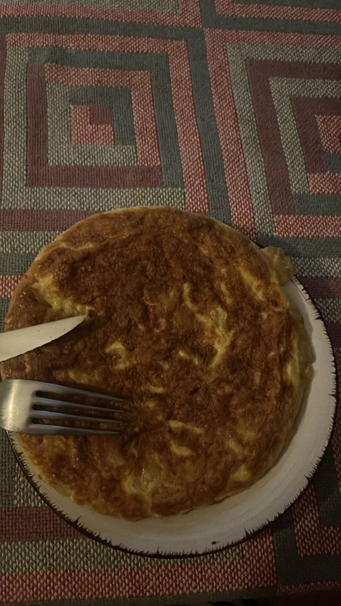 tortilla de patatas con 4 huevos