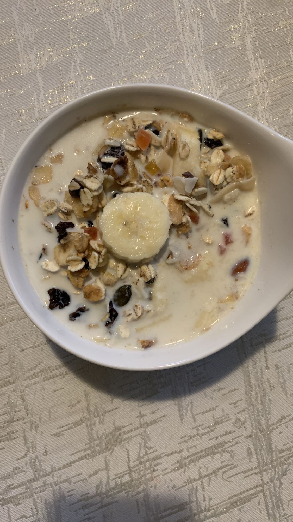 Mleko z musli i bananem