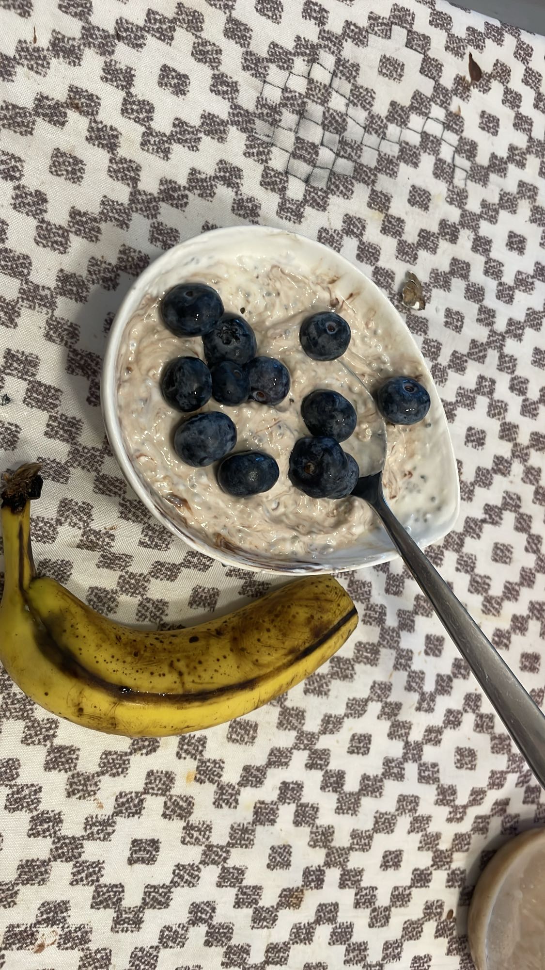 Mic dejun cu ovăz și fructe