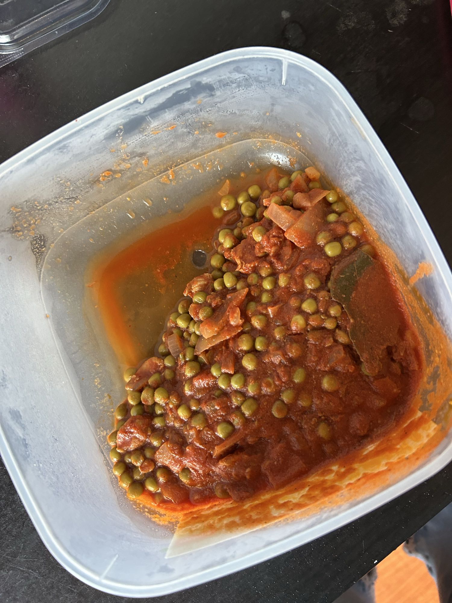 Mâncare de mazăre cu piept de pui