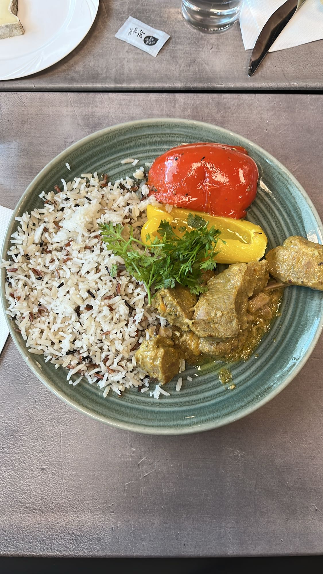Riz et agneau au curry